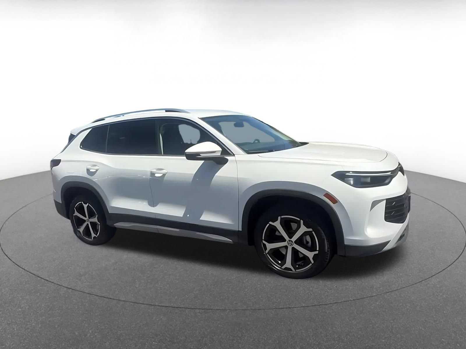 Thumbnail: 2026 Volkswagen Tiguan - 2
