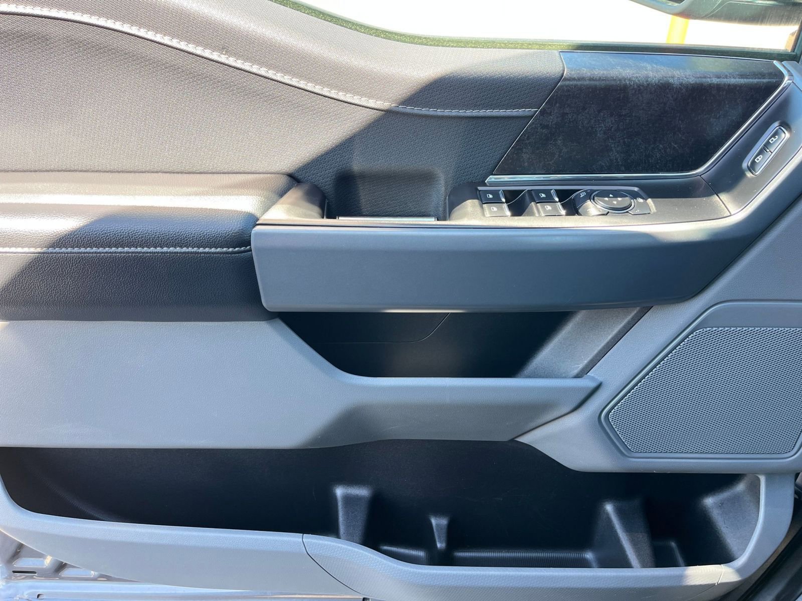 Thumbnail: 2023 Ford F-150 - 20