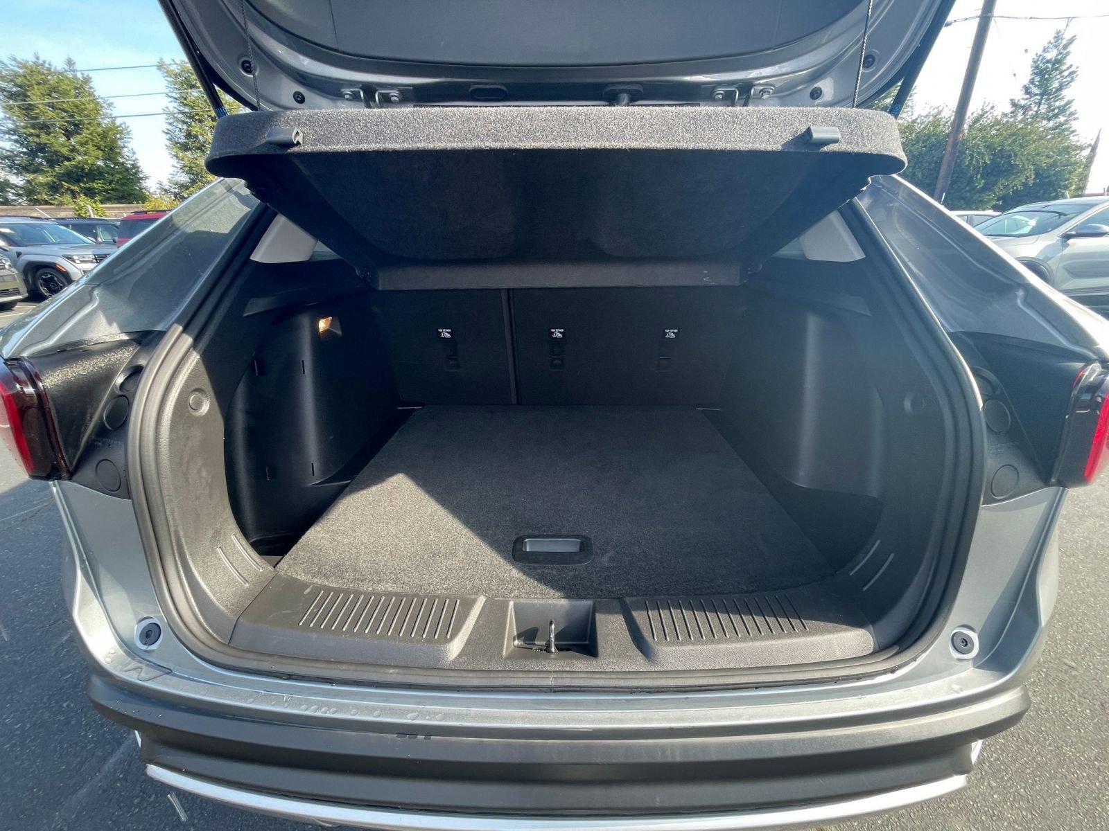 Thumbnail: 2025 Chevrolet Trax - 25