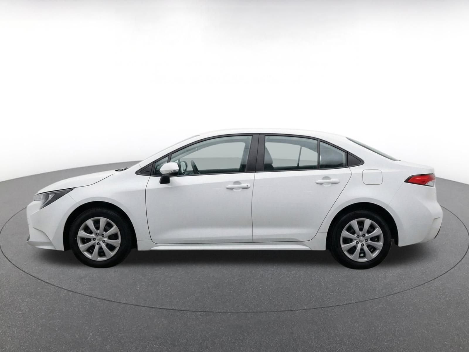 Thumbnail: 2025 Toyota Corolla - 4