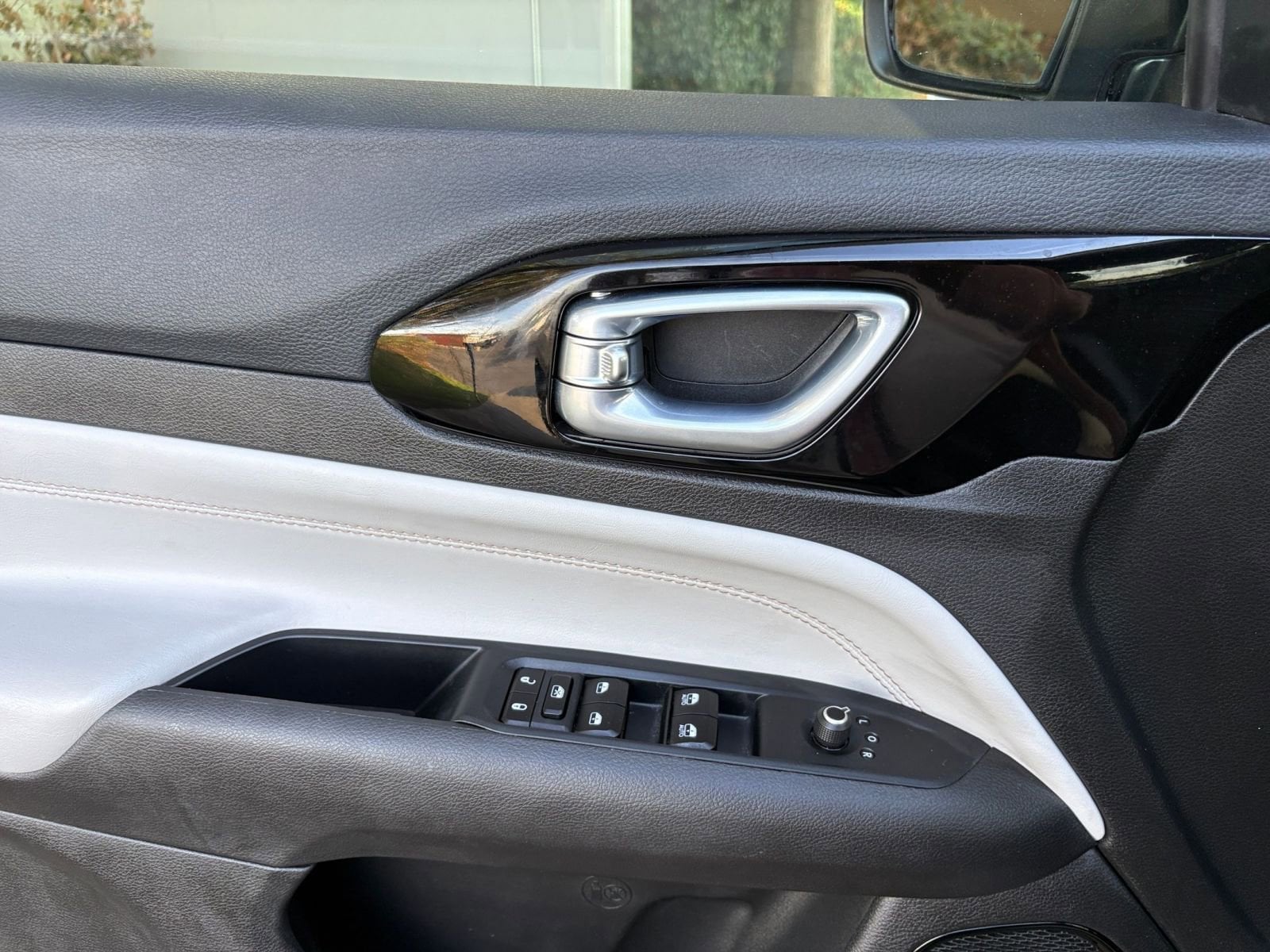 Thumbnail: 2025 Jeep Compass - 20