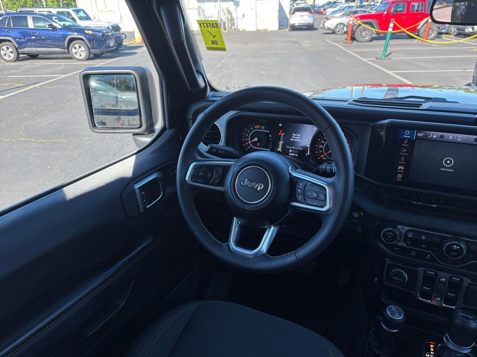 Thumbnail: 2025 Jeep Wrangler - 34