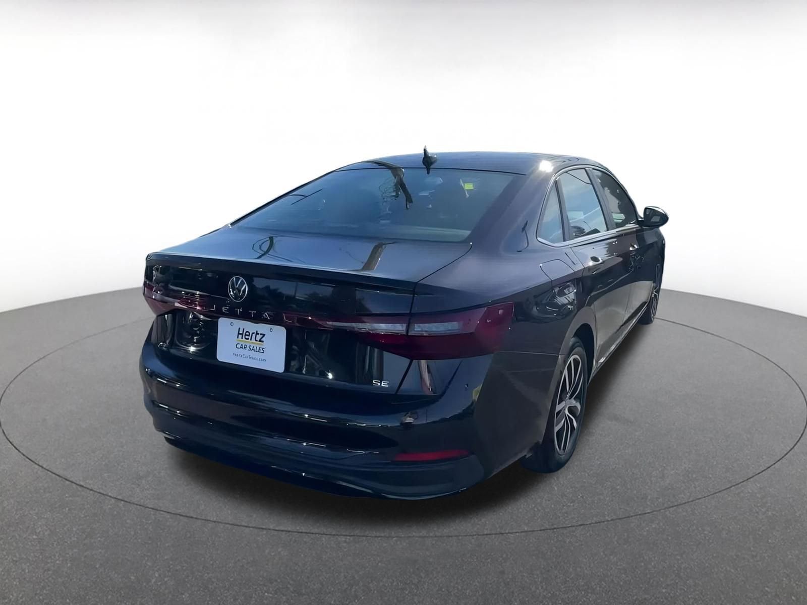 Thumbnail: 2025 Volkswagen Jetta - 12