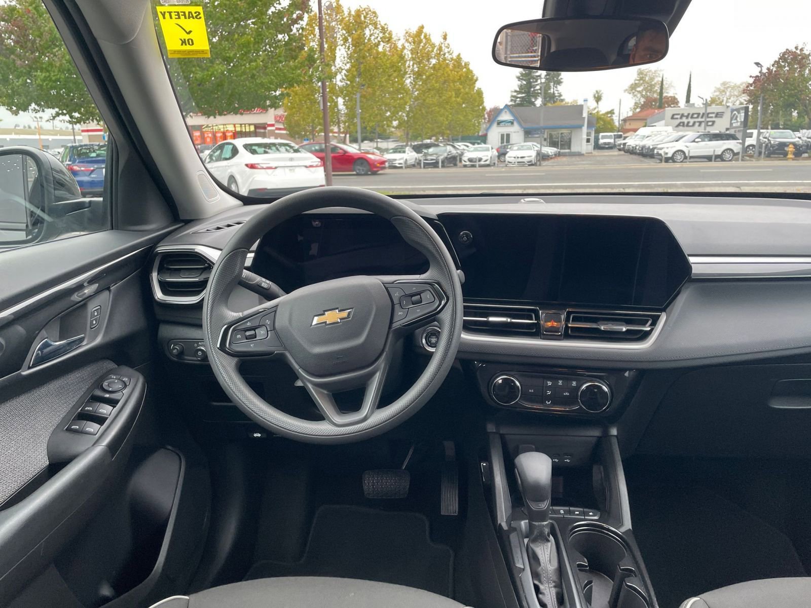 Thumbnail: 2025 Chevrolet TrailBlazer - 28