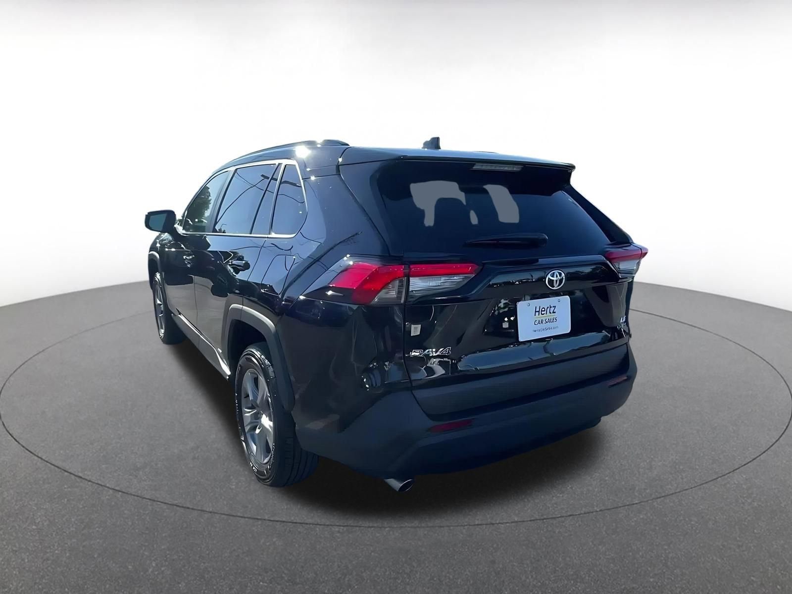 Thumbnail: 2025 Toyota RAV4 - 11