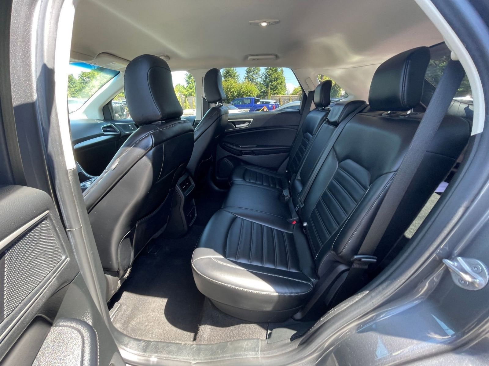 Thumbnail: 2023 Ford Edge - 25