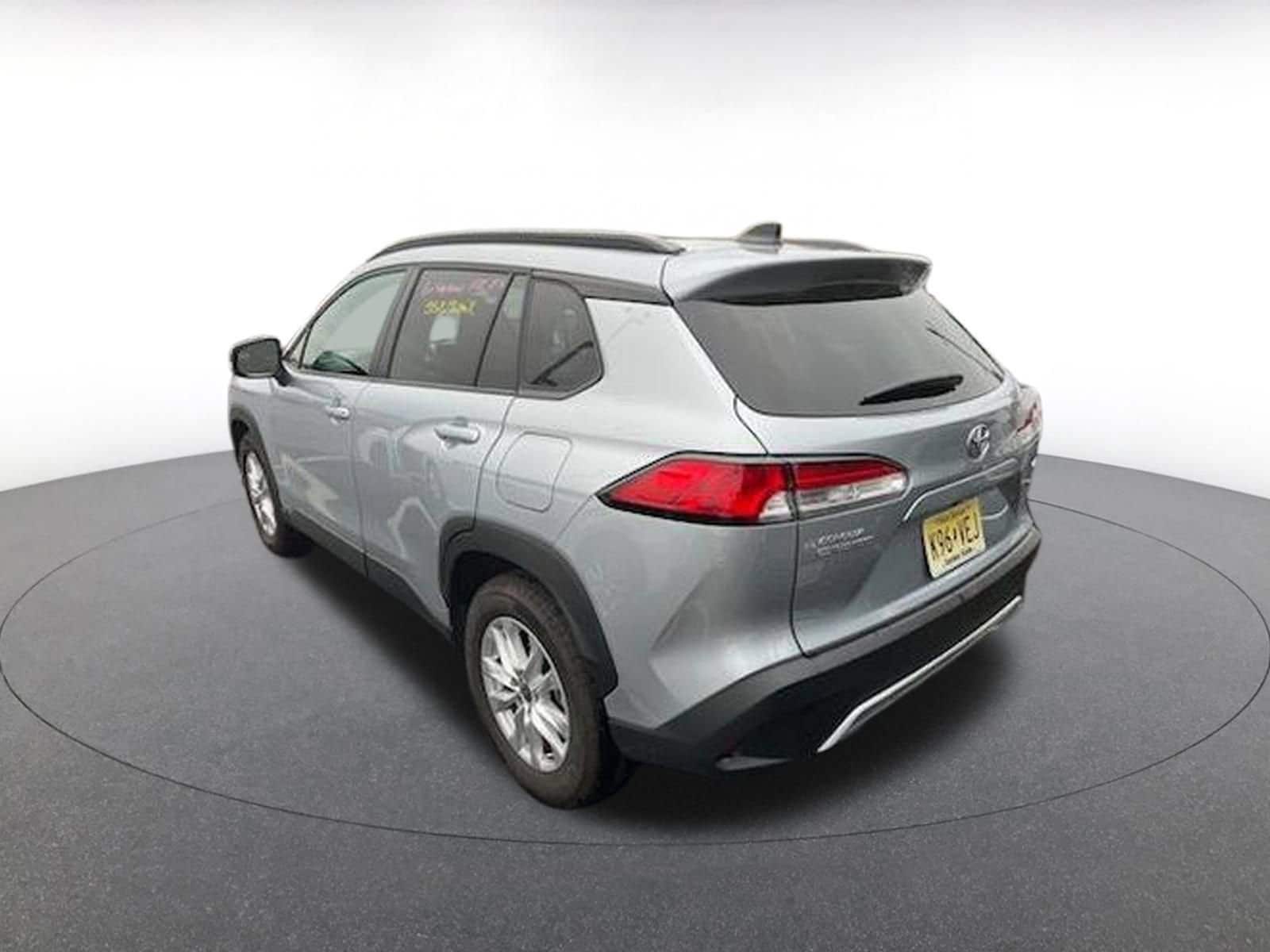 Thumbnail: 2025 Toyota Corolla Cross - 3