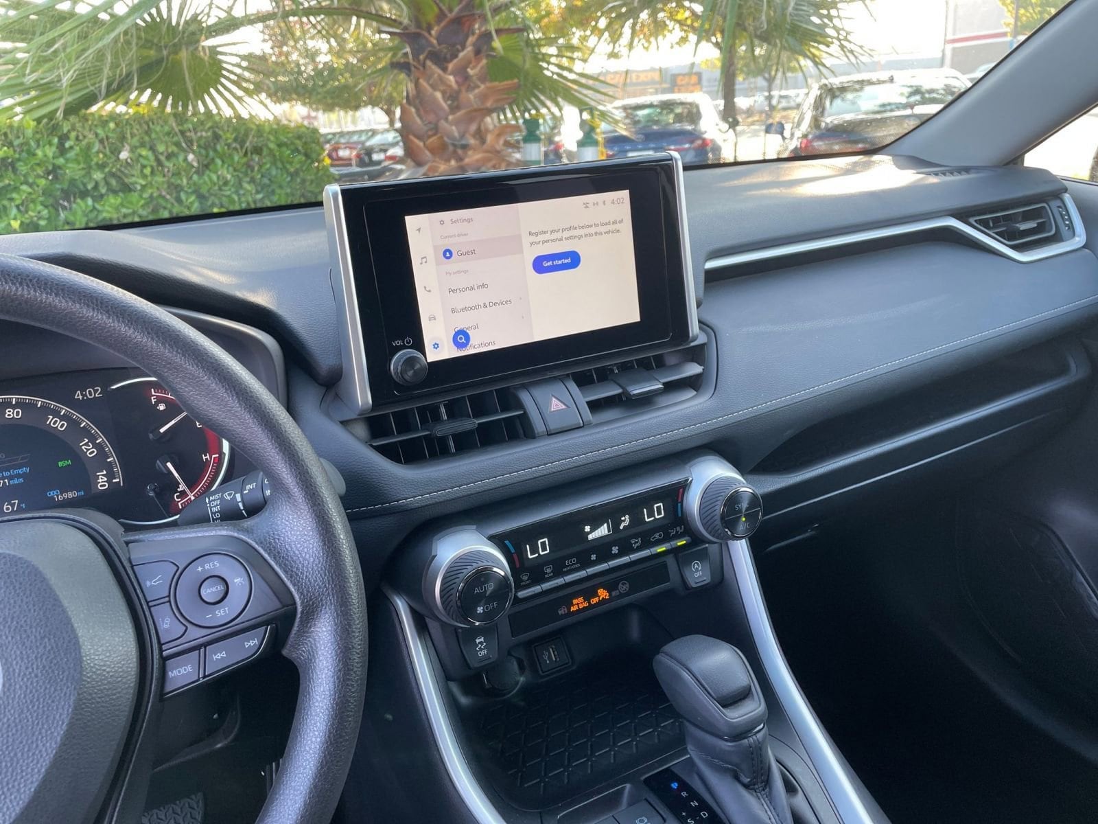 Thumbnail: 2025 Toyota RAV4 - 18