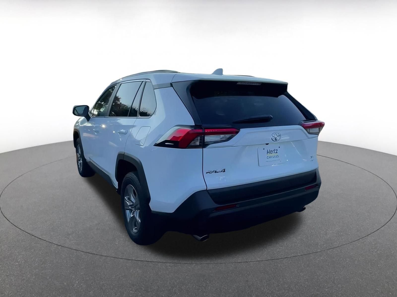 Thumbnail: 2025 Toyota RAV4 - 11