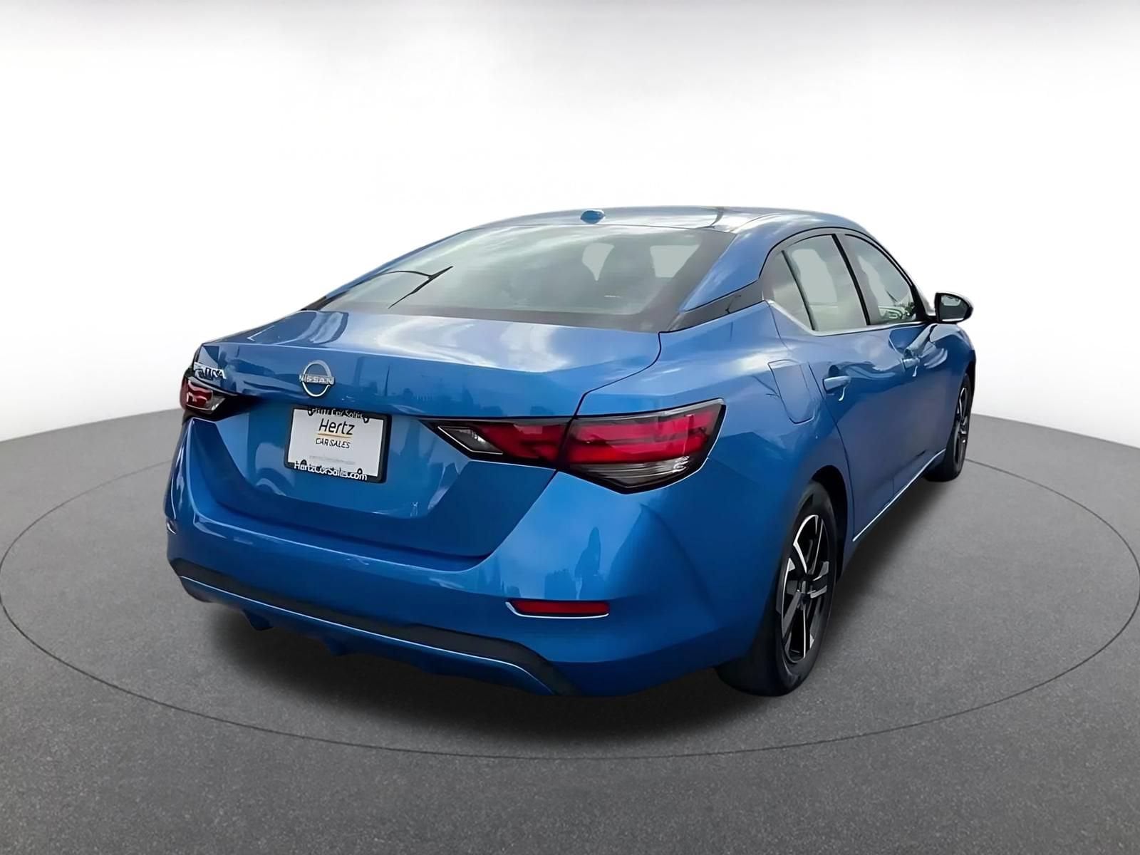 Thumbnail: 2025 Nissan Sentra - 13