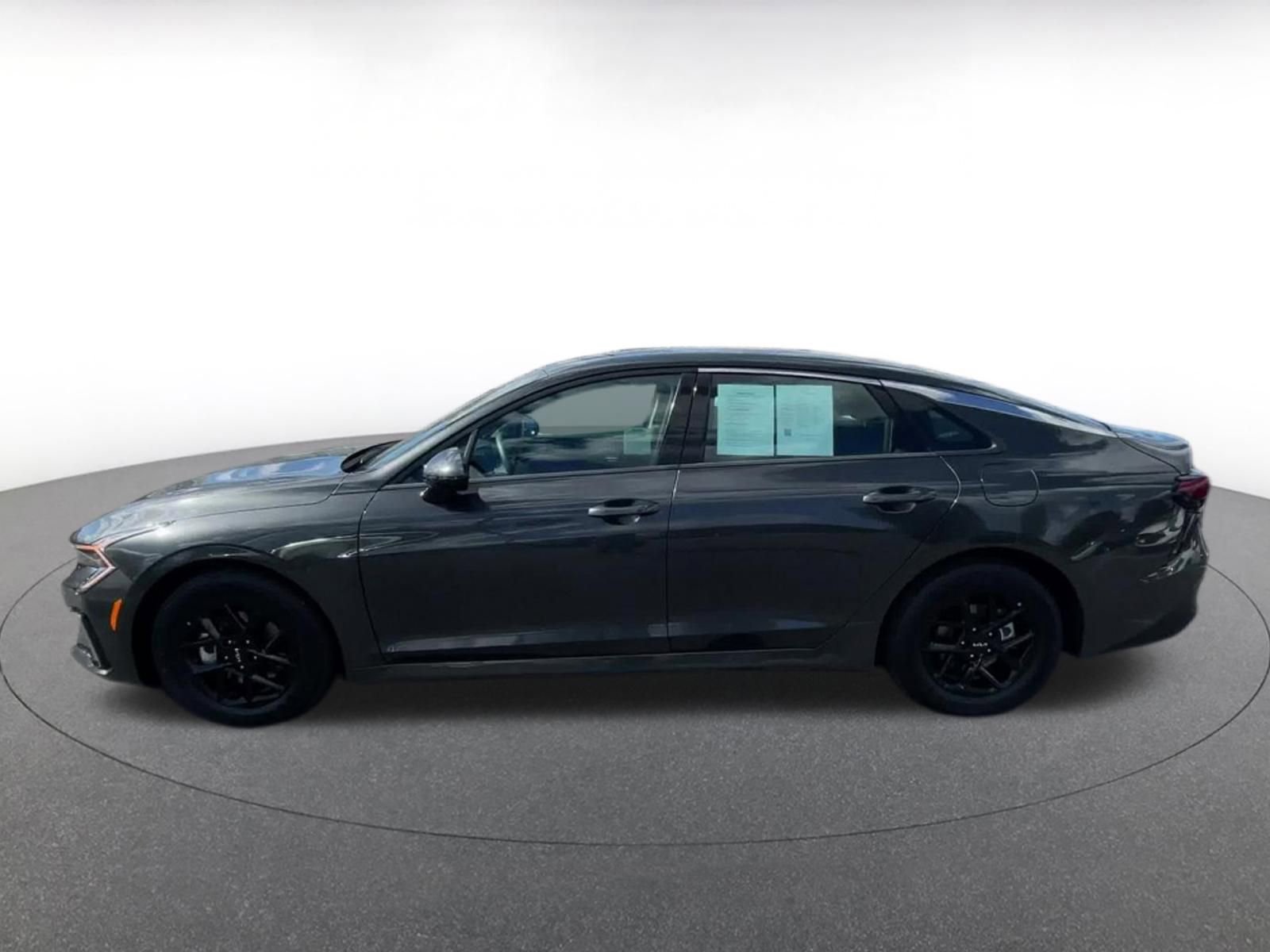 Thumbnail: 2025 Kia K5 - 9