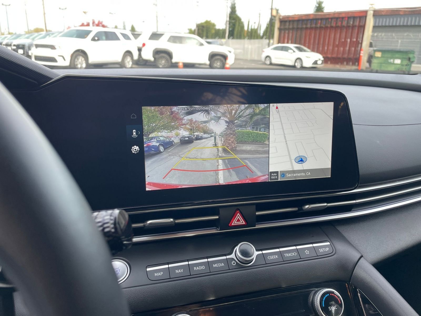 Thumbnail: 2025 Hyundai Elantra - 17