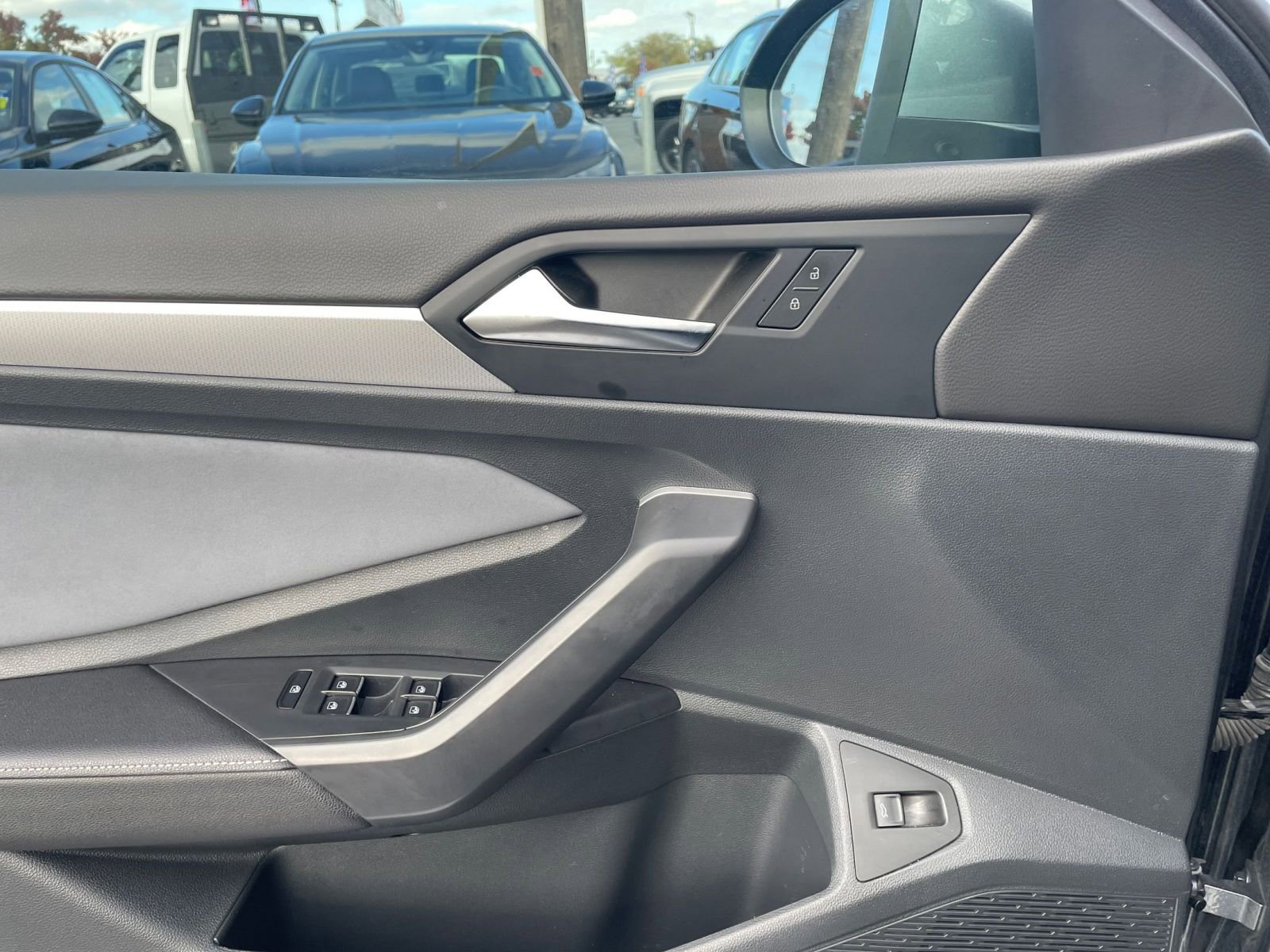 Thumbnail: 2025 Volkswagen Jetta - 20