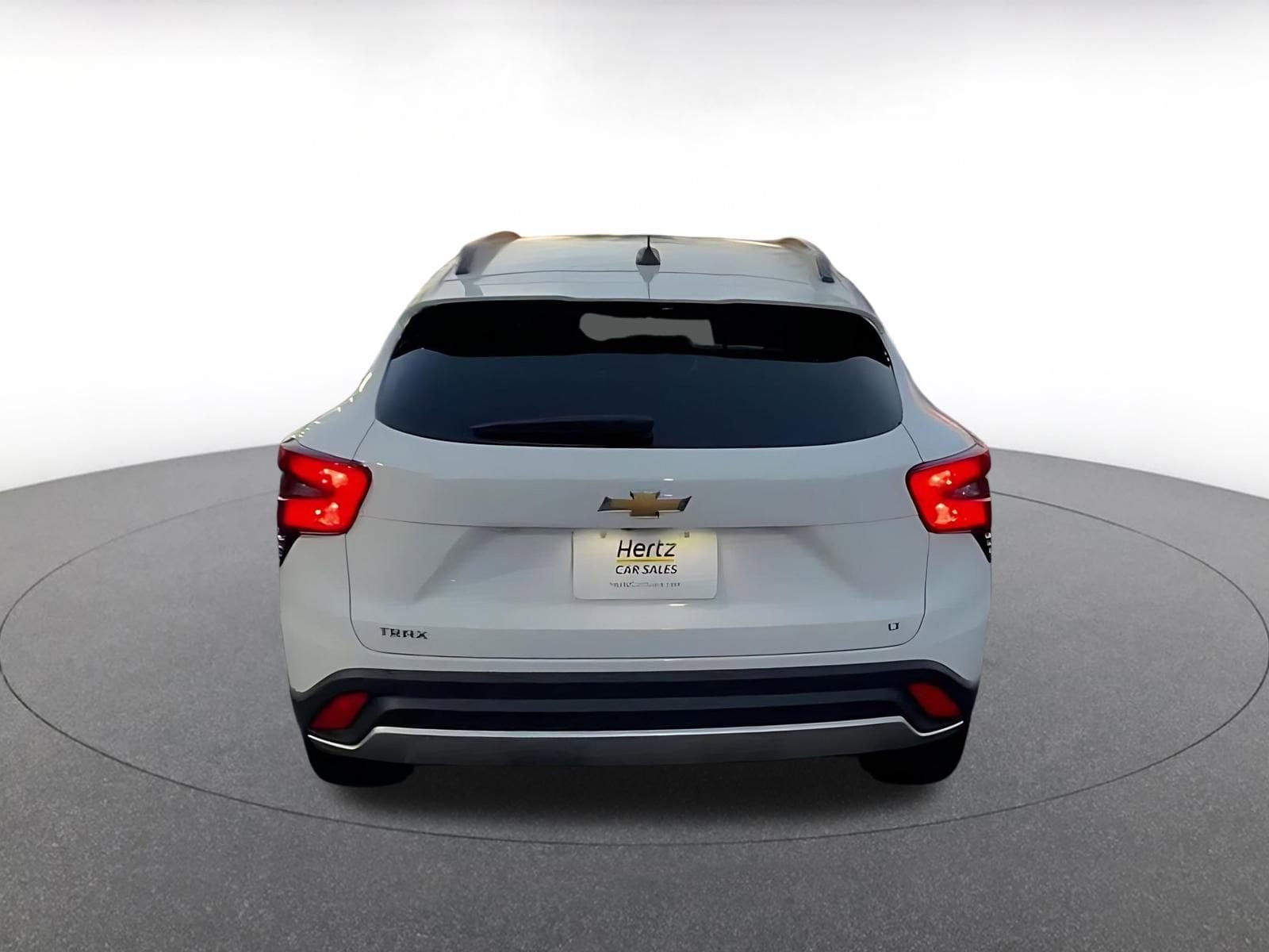 Thumbnail: 2025 Chevrolet Trax - 12