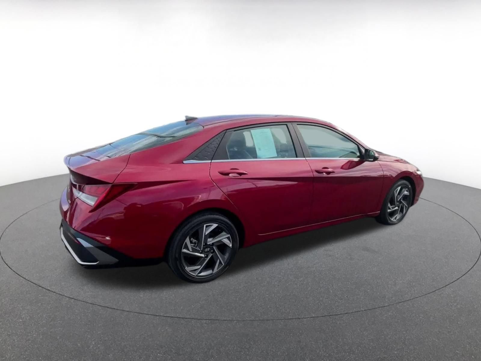 Thumbnail: 2025 Hyundai Elantra - 14