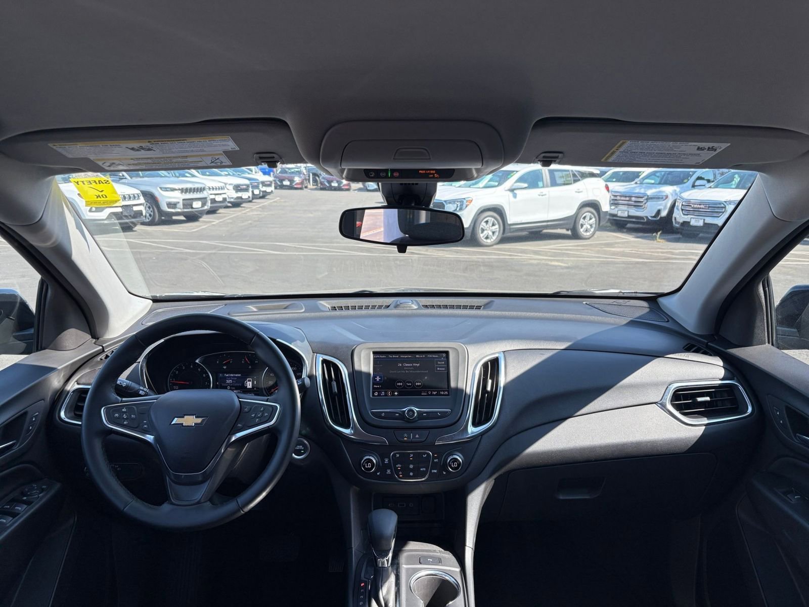 Thumbnail: 2024 Chevrolet Equinox - 27