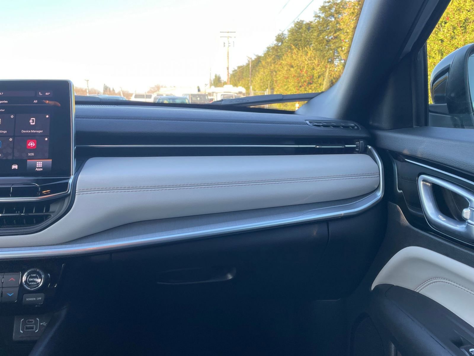 Thumbnail: 2025 Jeep Compass - 35