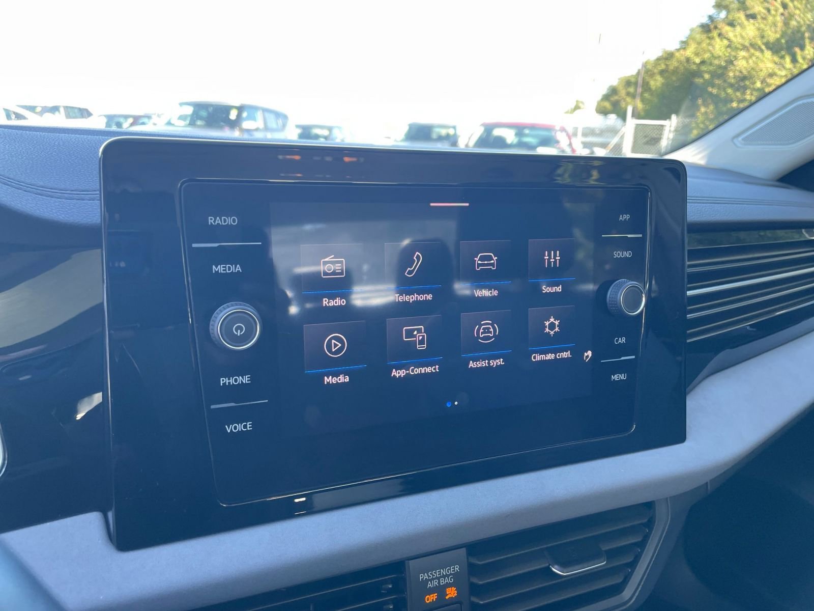 Thumbnail: 2025 Volkswagen Jetta - 20