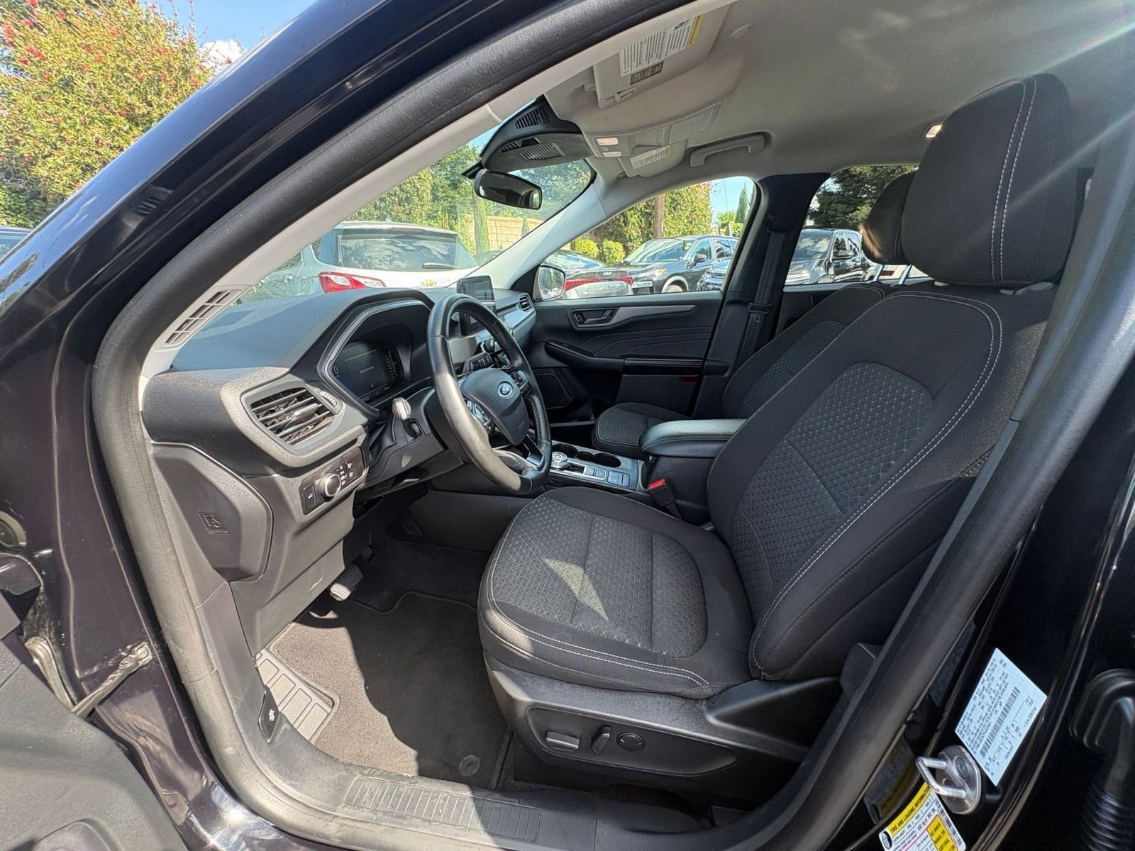 Thumbnail: 2023 Ford Escape - 29