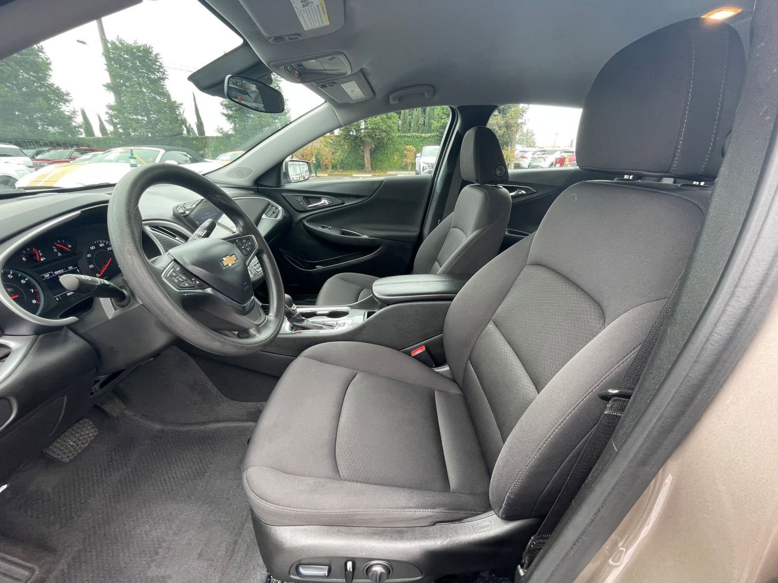 Thumbnail: 2023 Chevrolet Malibu - 22