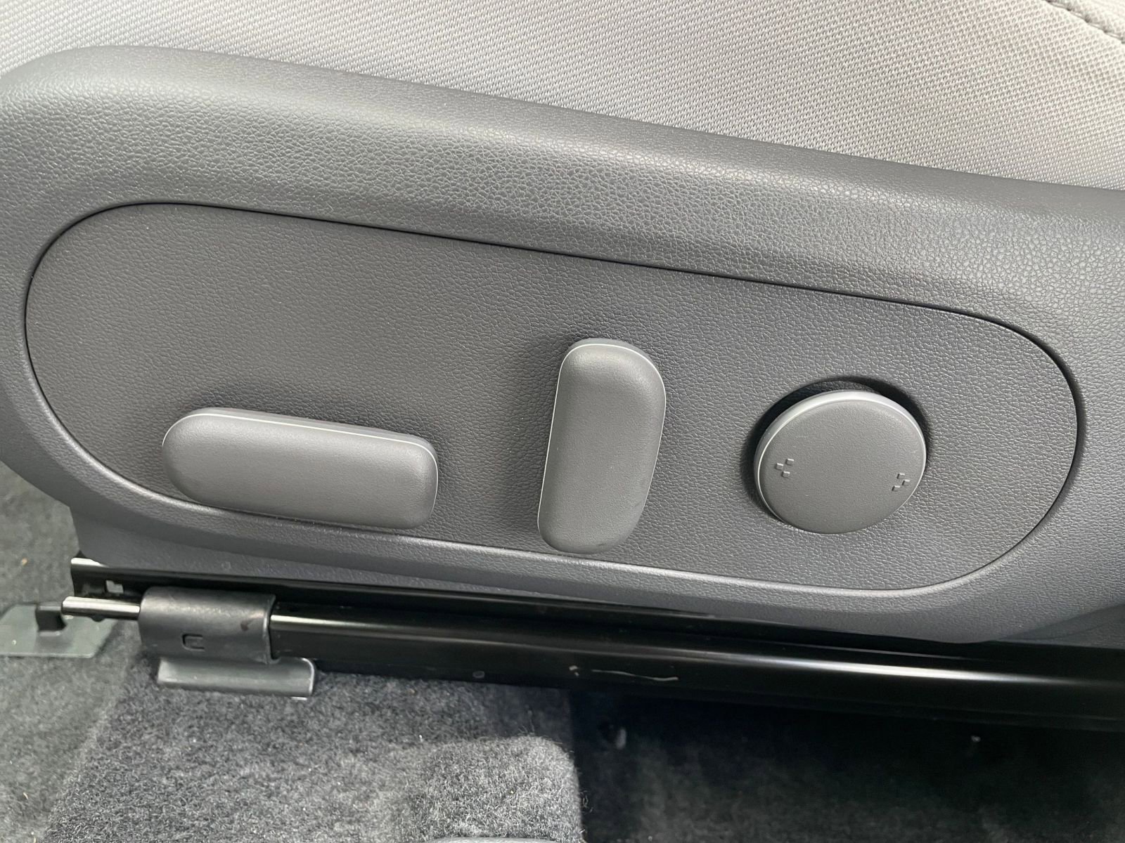 Thumbnail: 2025 Hyundai Kona - 23