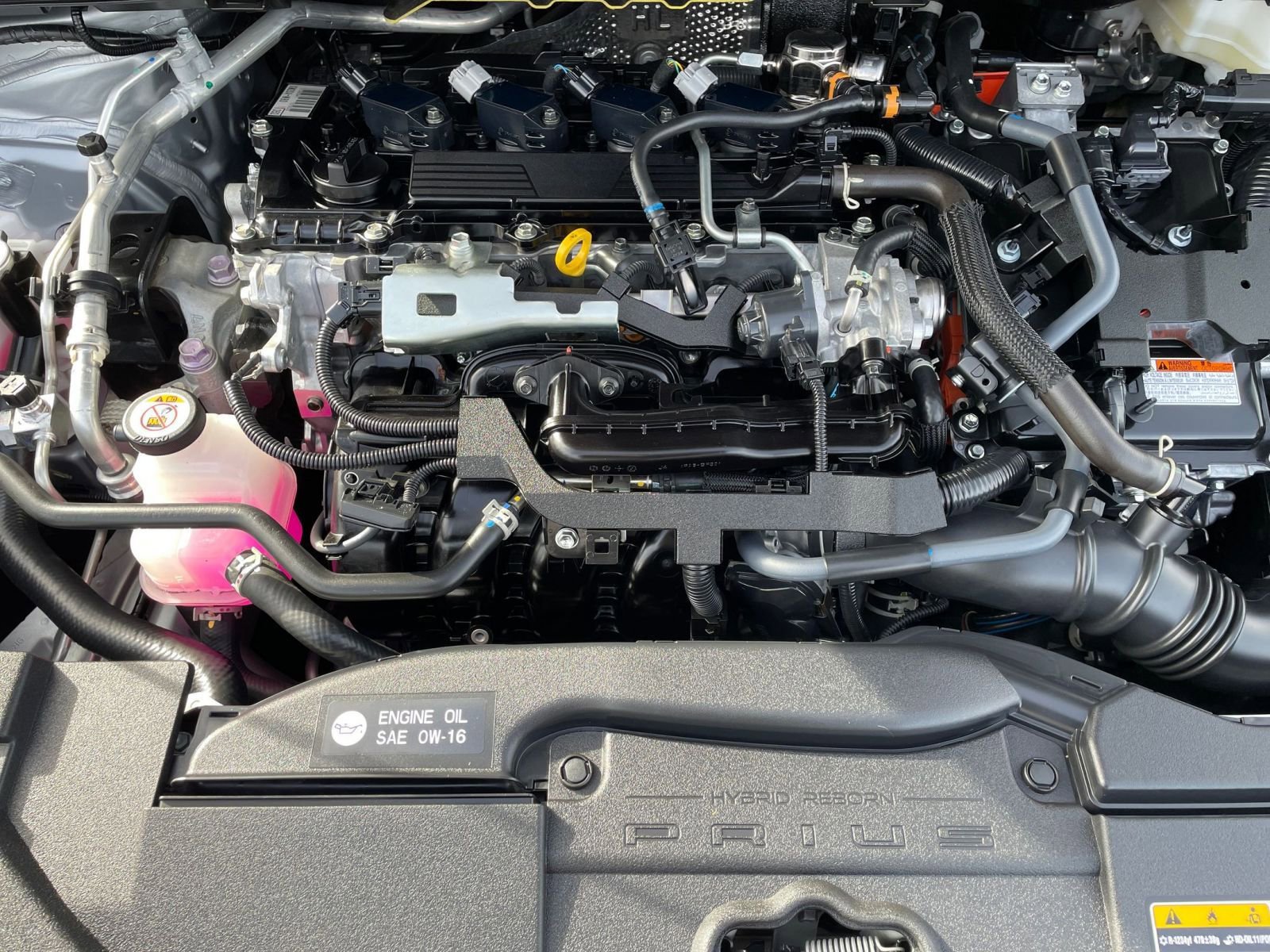 Thumbnail: 2025 Toyota Prius - 31