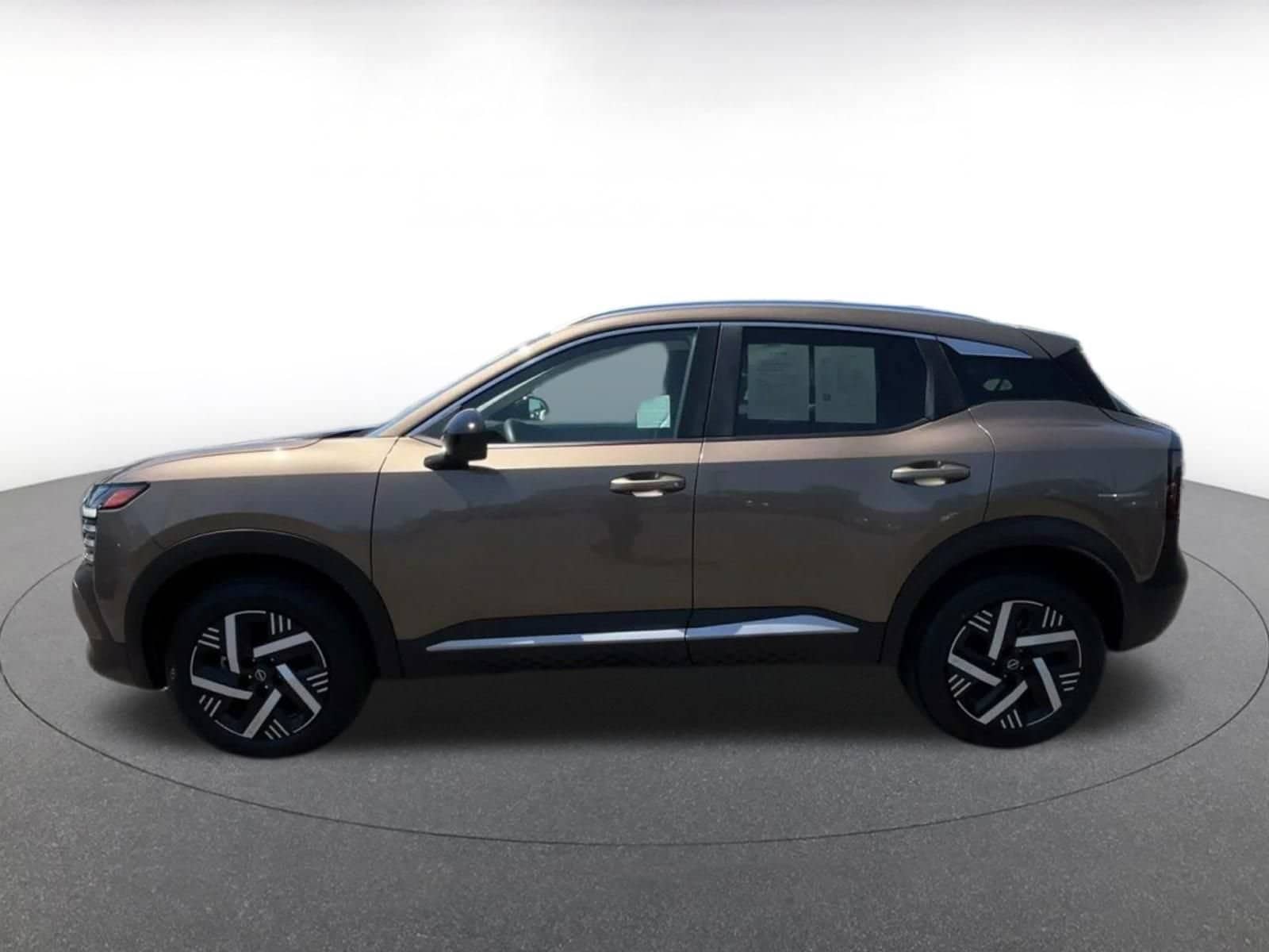 Thumbnail: 2026 Nissan Kicks - 8