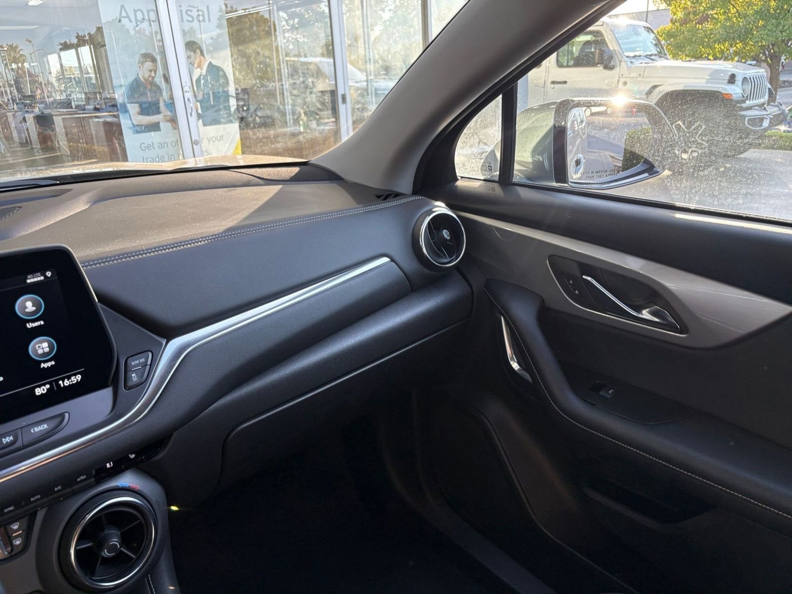 Thumbnail: 2025 Chevrolet Blazer - 35