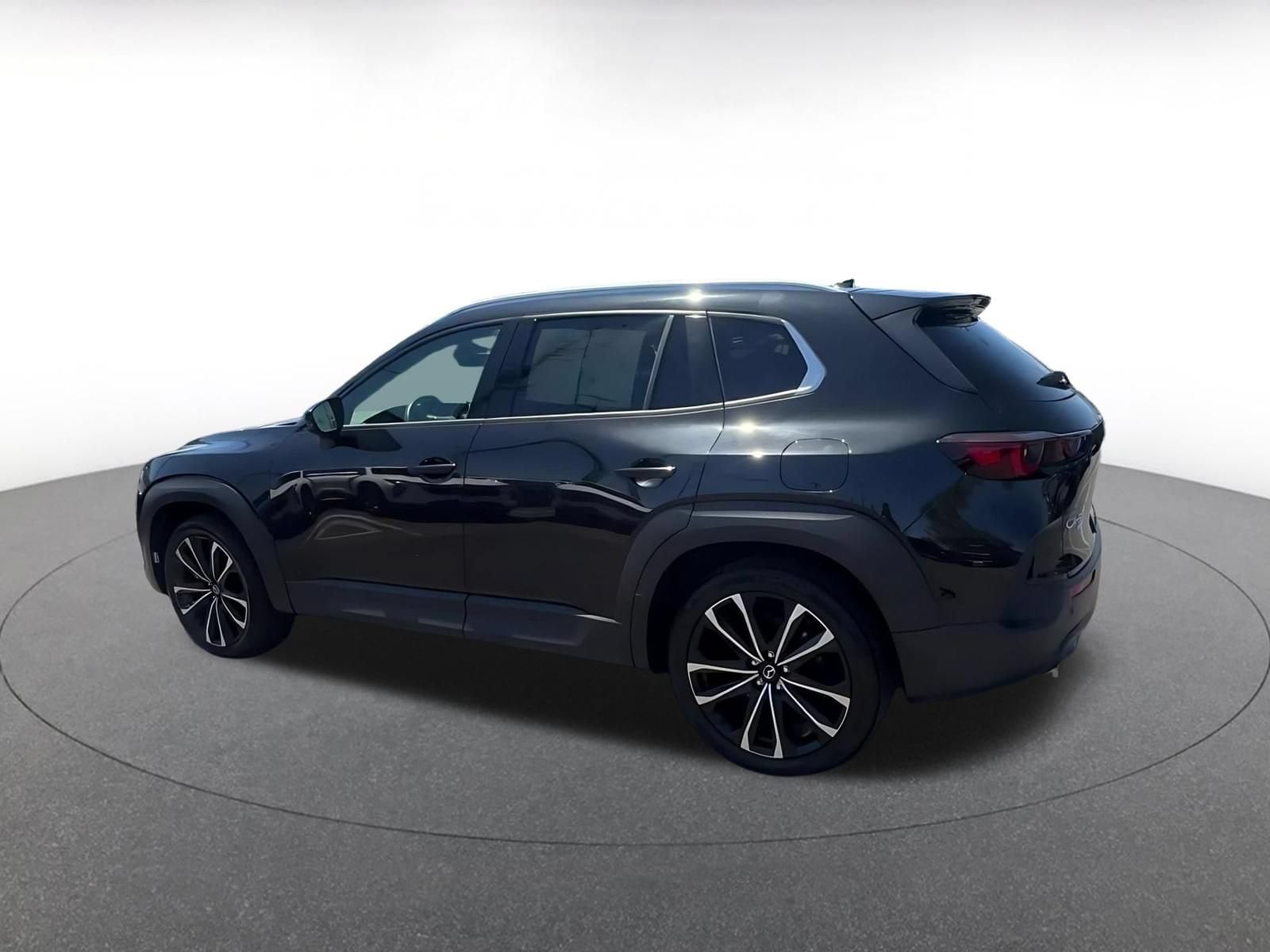 Thumbnail: 2026 Mazda CX-50 - 10