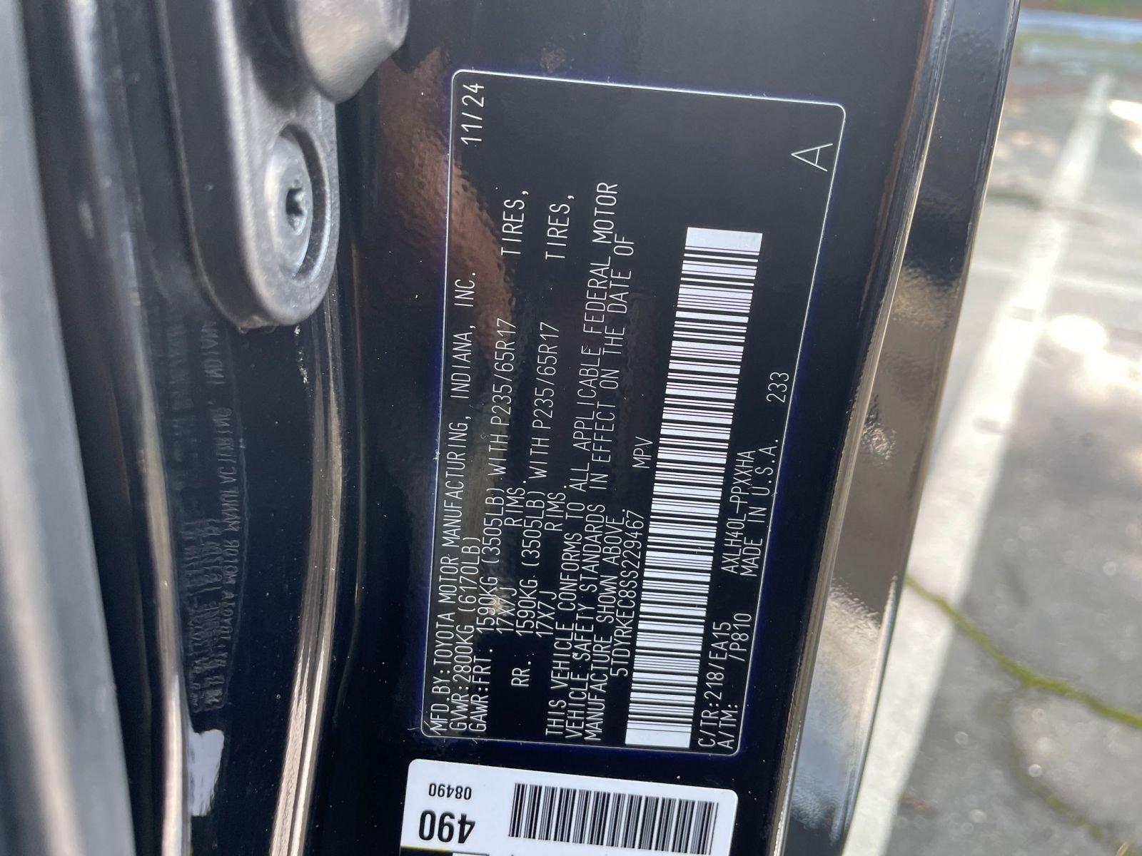 Thumbnail: 2025 Toyota Sienna - 33