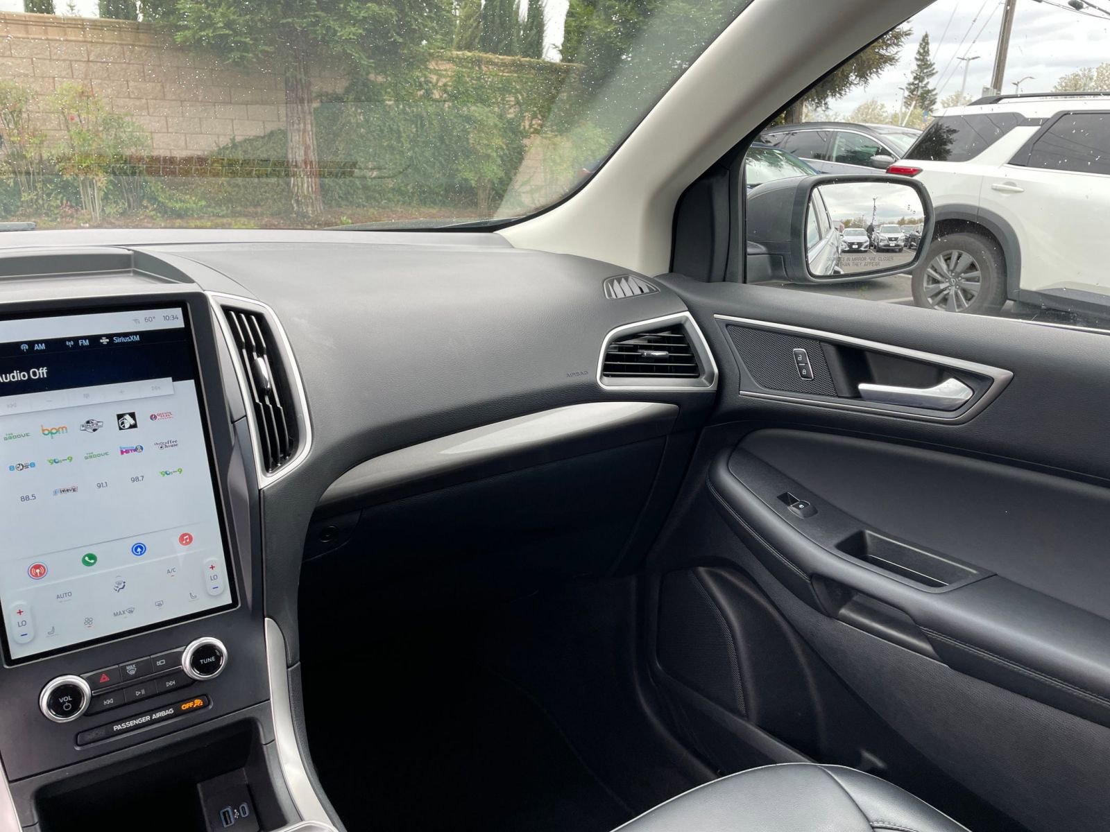 2024 Ford Edge SEL 34