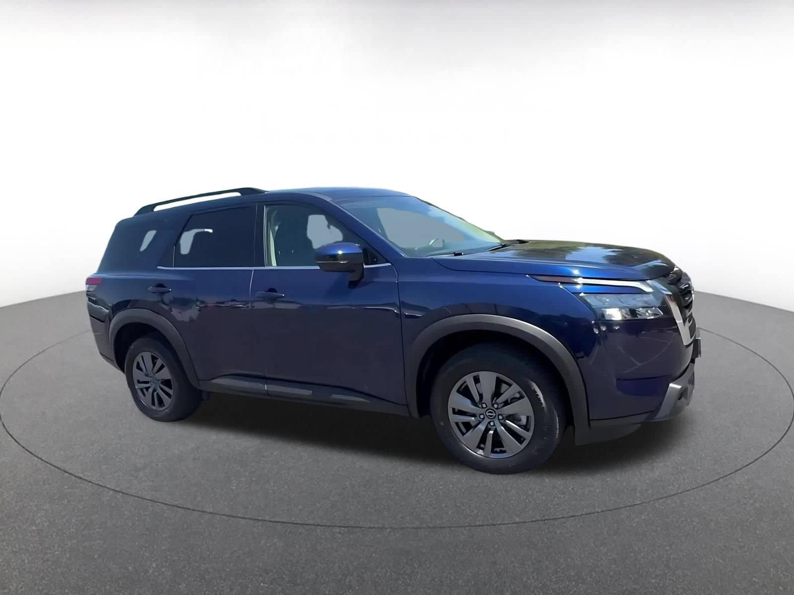 Thumbnail: 2025 Nissan Pathfinder - 2