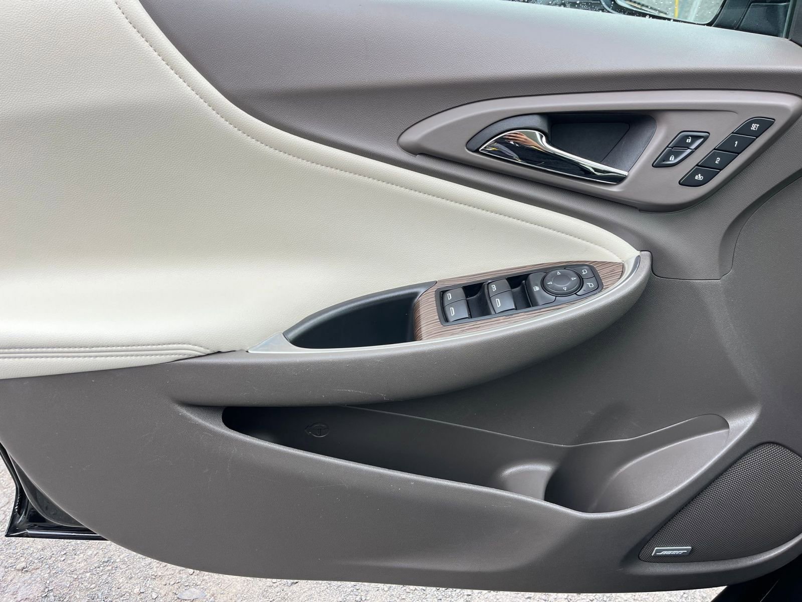 Thumbnail: 2024 Chevrolet Malibu - 20