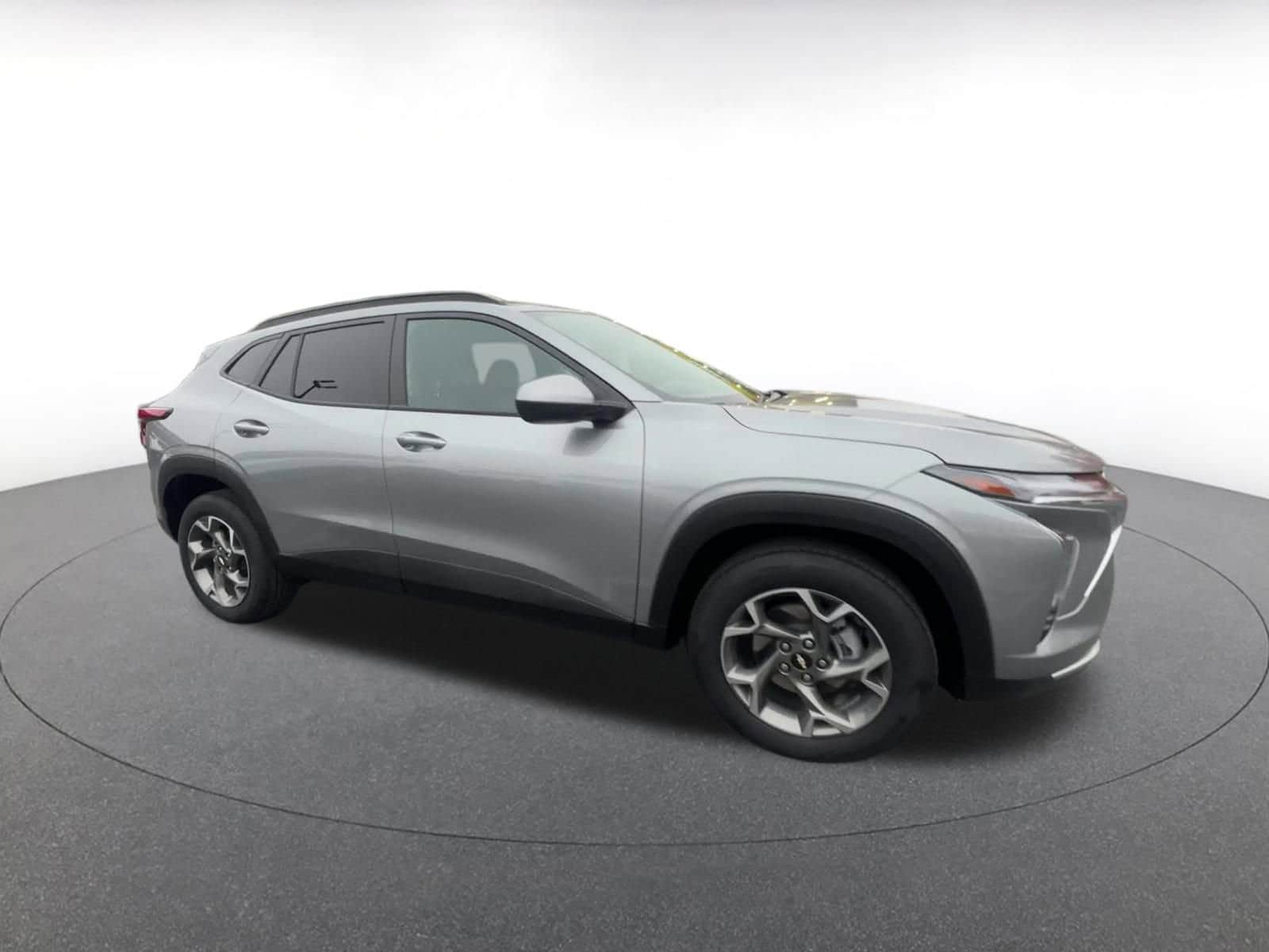 Thumbnail: 2025 Chevrolet Trax - 2