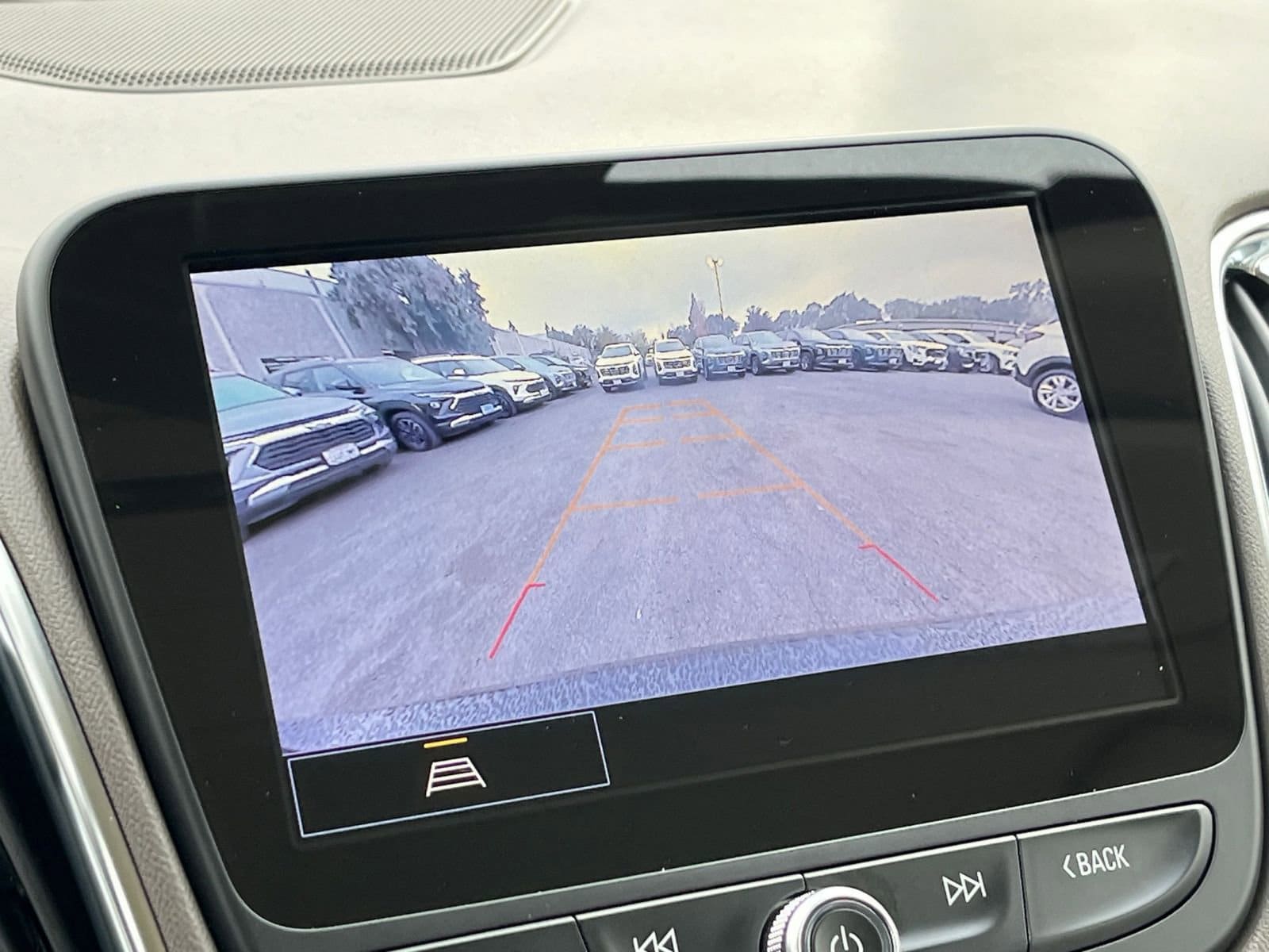 Thumbnail: 2024 Chevrolet Malibu - 17