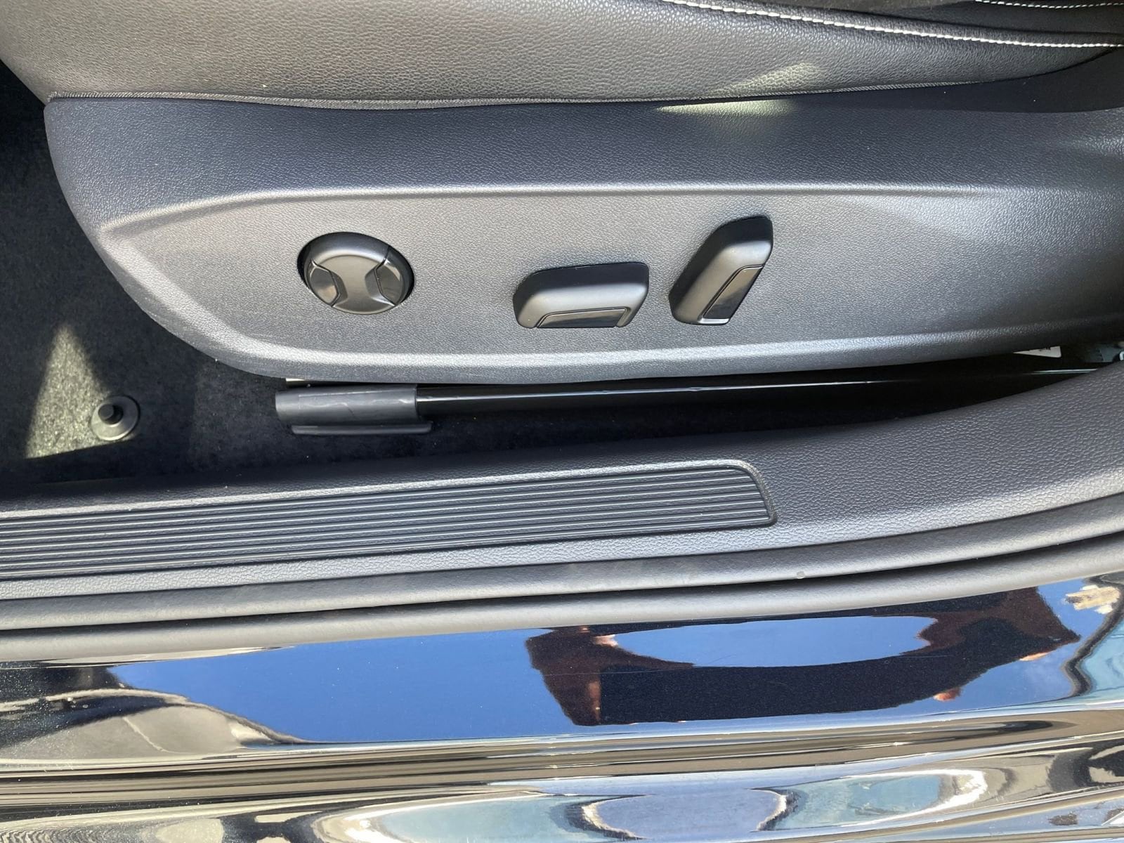 Thumbnail: 2025 Volkswagen Jetta - 23