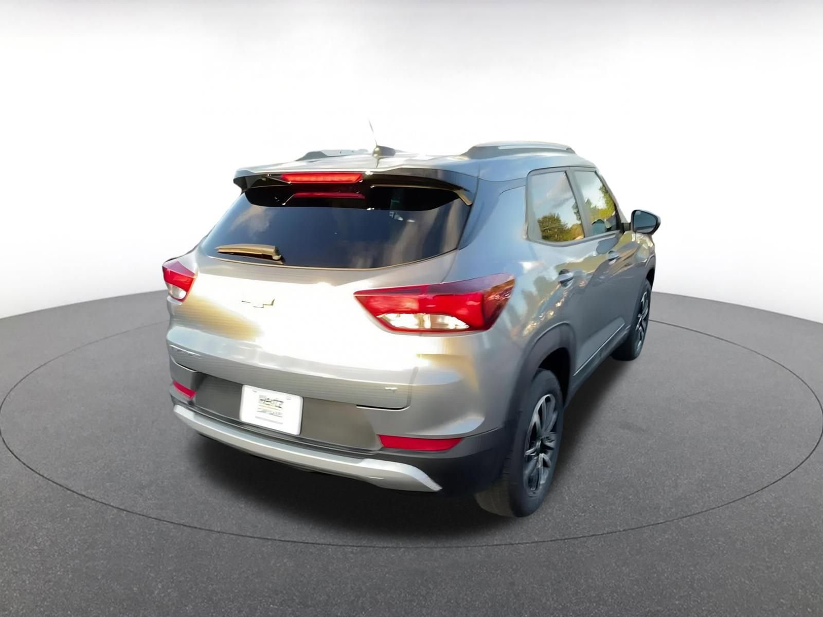 Thumbnail: 2025 Chevrolet TrailBlazer - 14