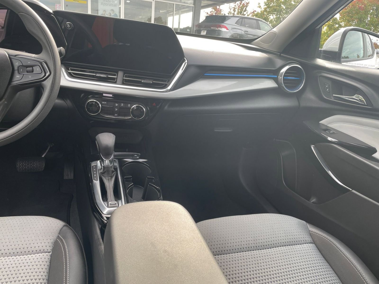 Thumbnail: 2025 Chevrolet Trax - 33