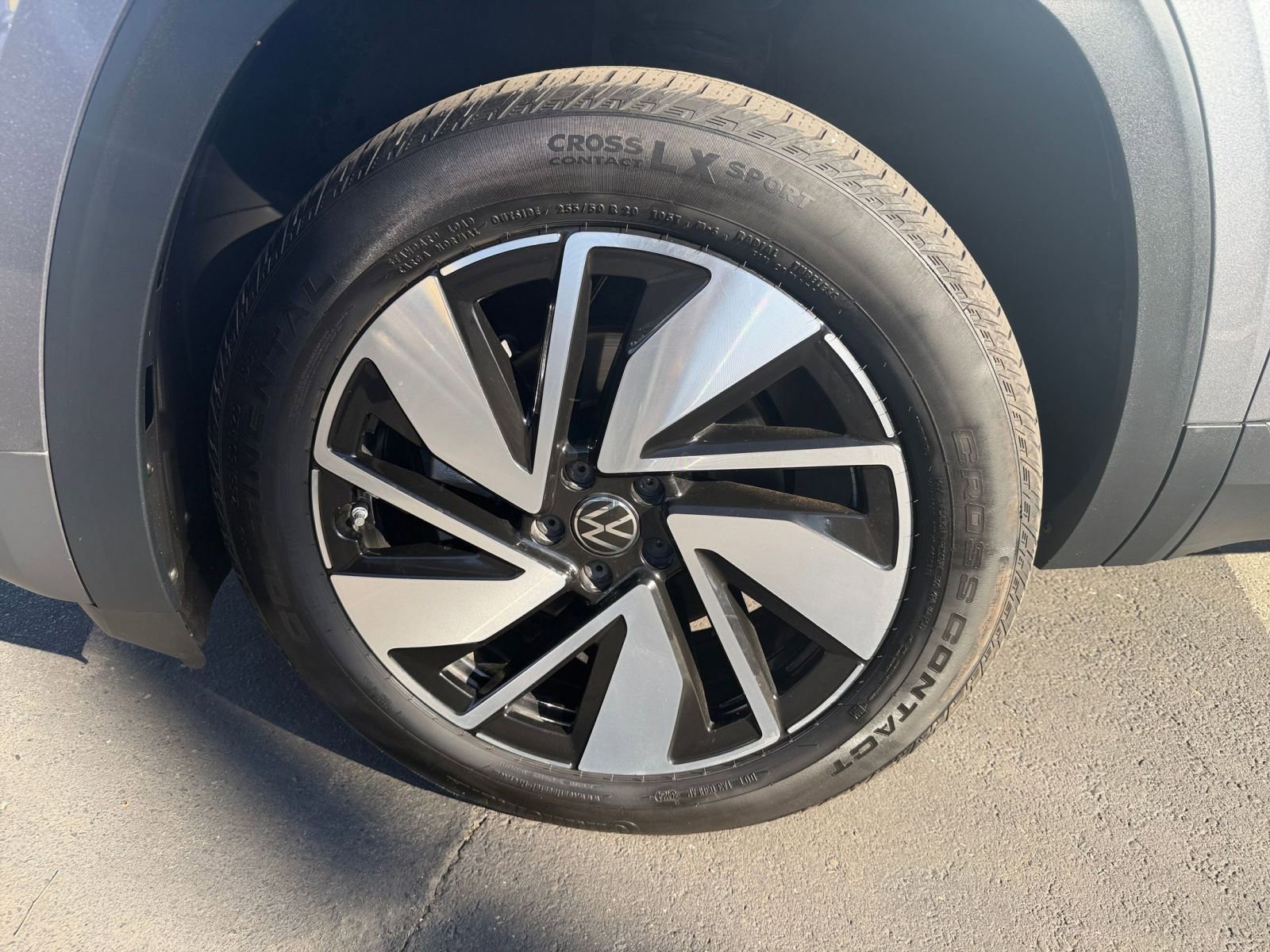 Thumbnail: 2025 Volkswagen Atlas - 30