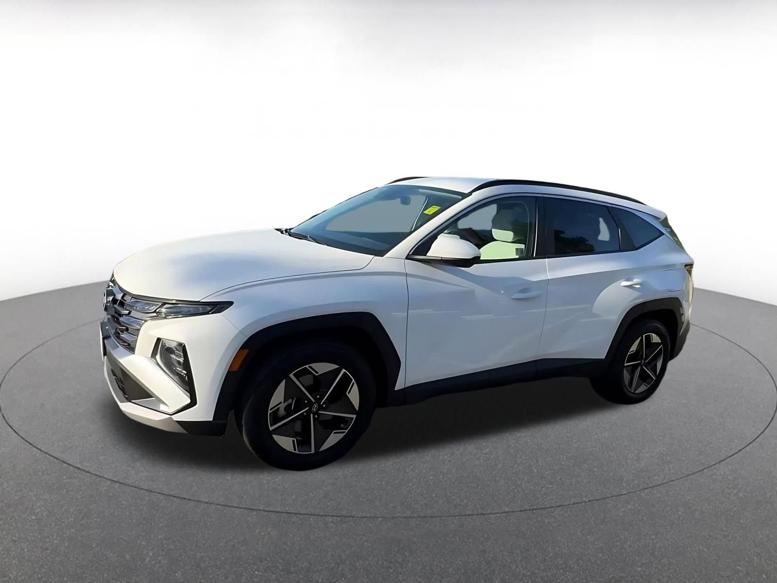 Thumbnail: 2025 Hyundai Tucson - 8