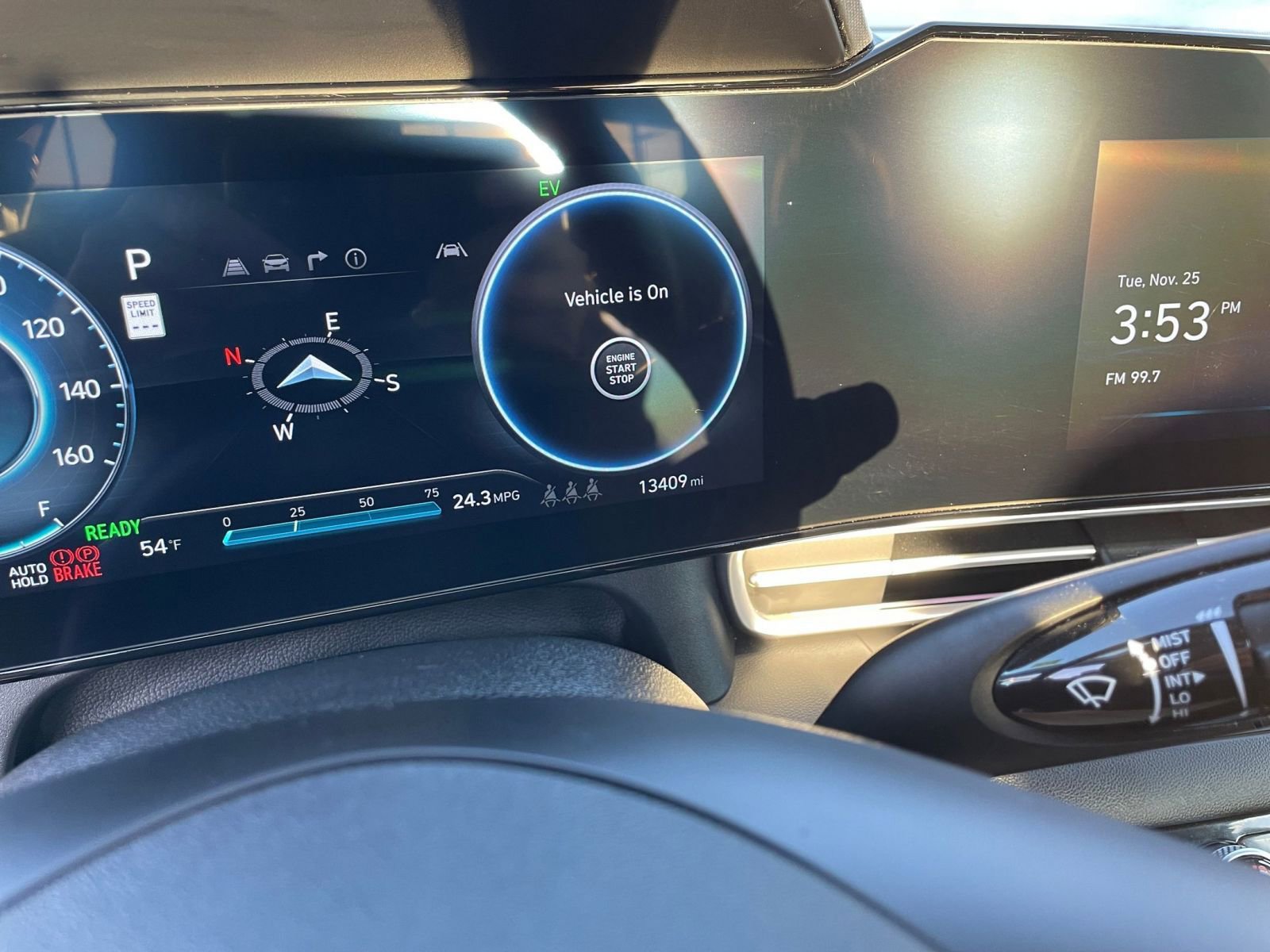 Thumbnail: 2025 Hyundai Elantra - 34