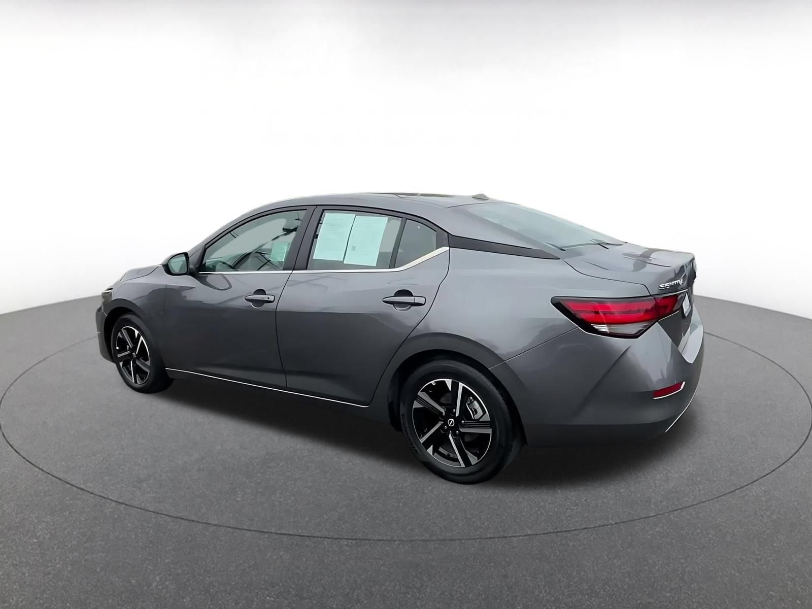Thumbnail: 2025 Nissan Sentra - 10