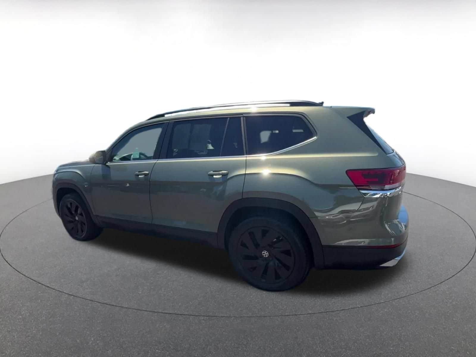 Thumbnail: 2026 Volkswagen Atlas - 8