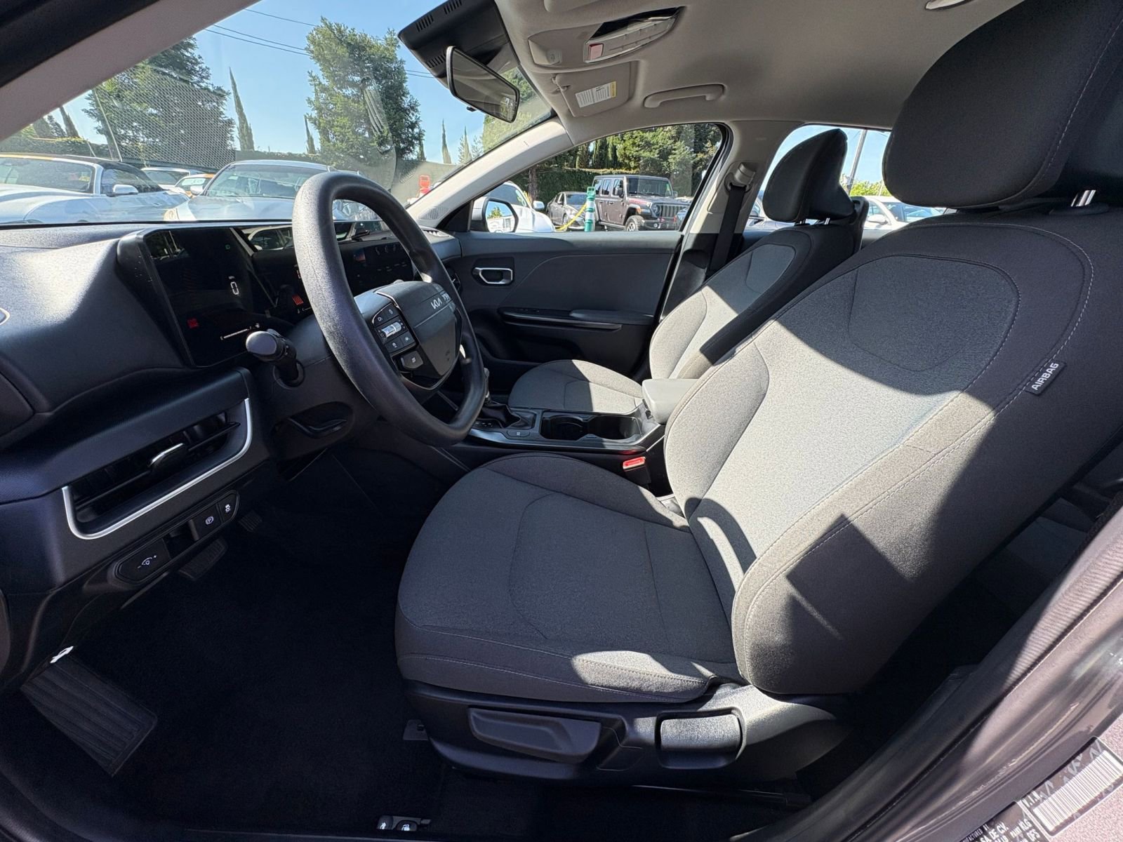 Thumbnail: 2025 Kia K4 - 27
