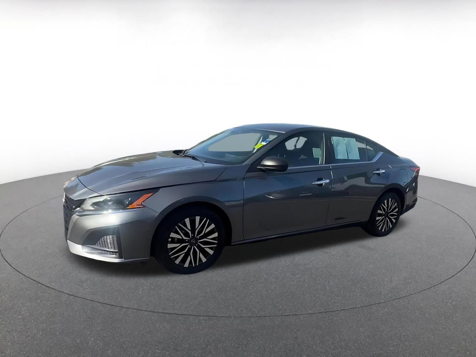 Thumbnail: 2025 Nissan Altima - 8