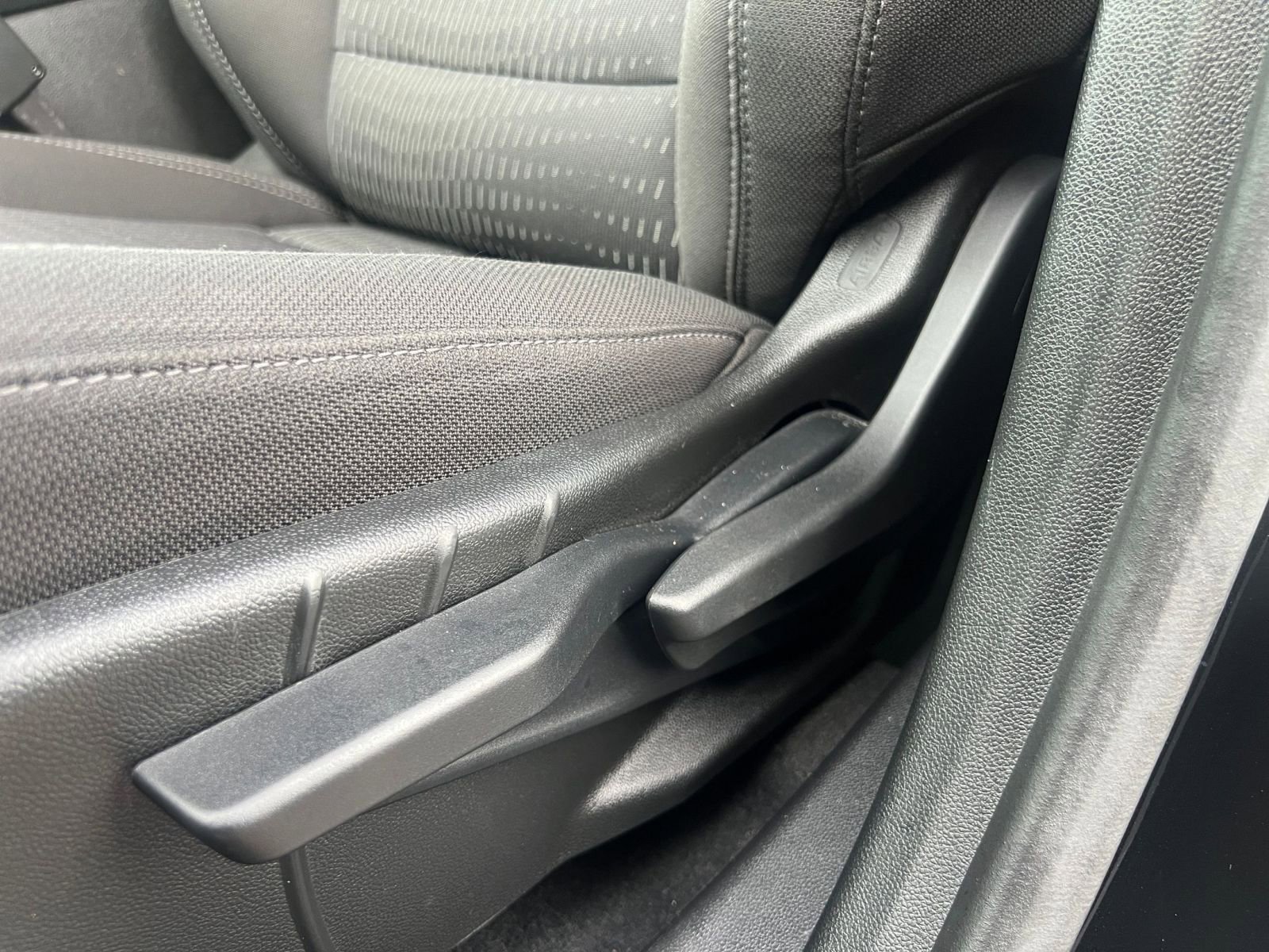 Thumbnail: 2025 Chevrolet Equinox - 23