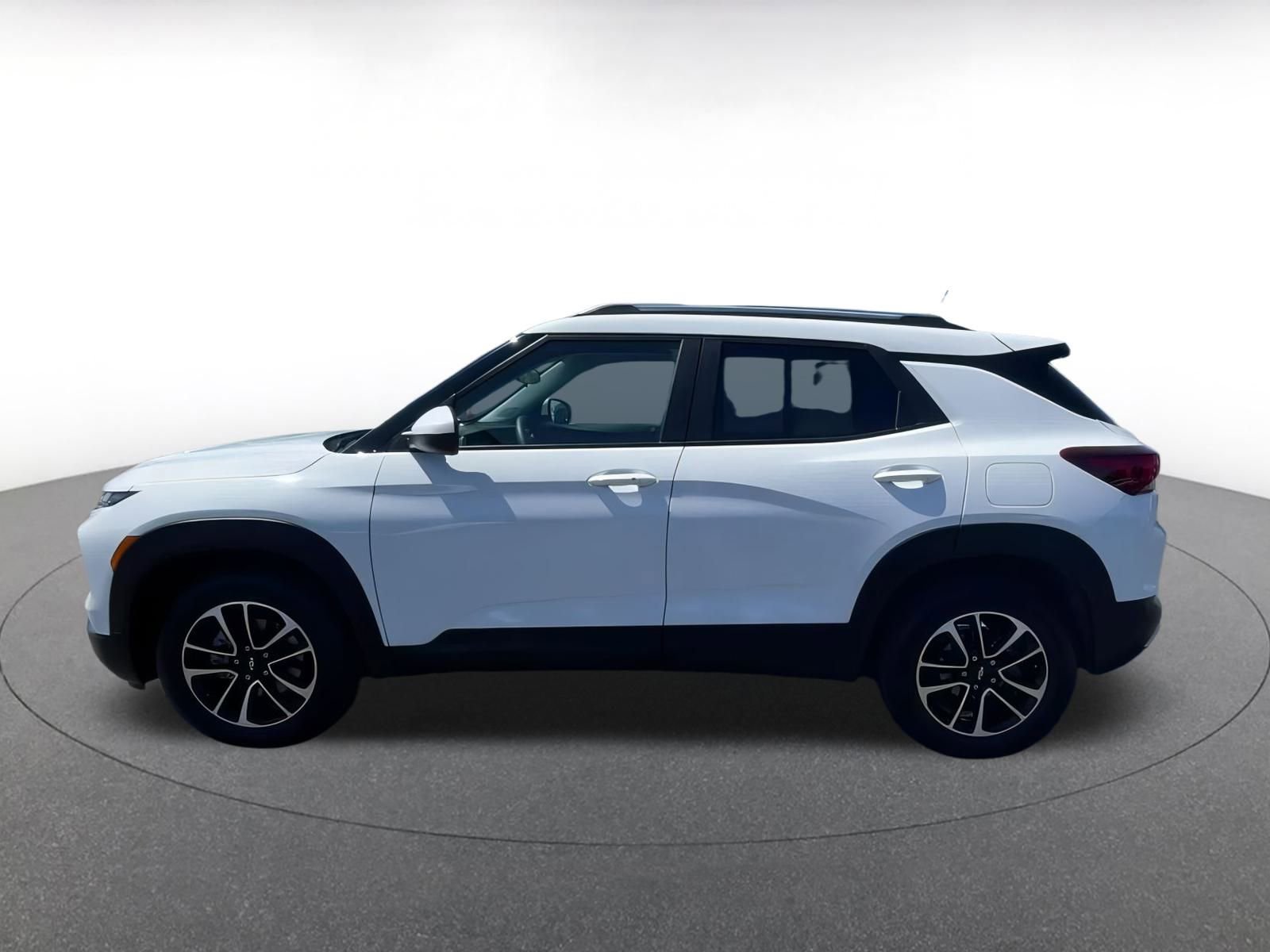 Thumbnail: 2024 Chevrolet TrailBlazer - 9