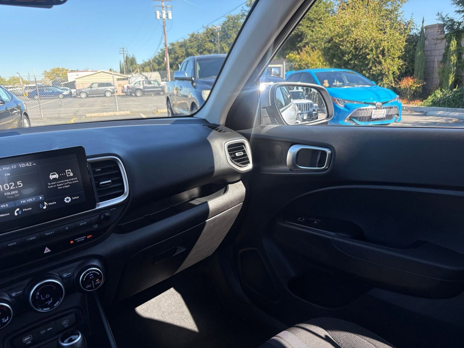 Thumbnail: 2025 Hyundai Venue - 35