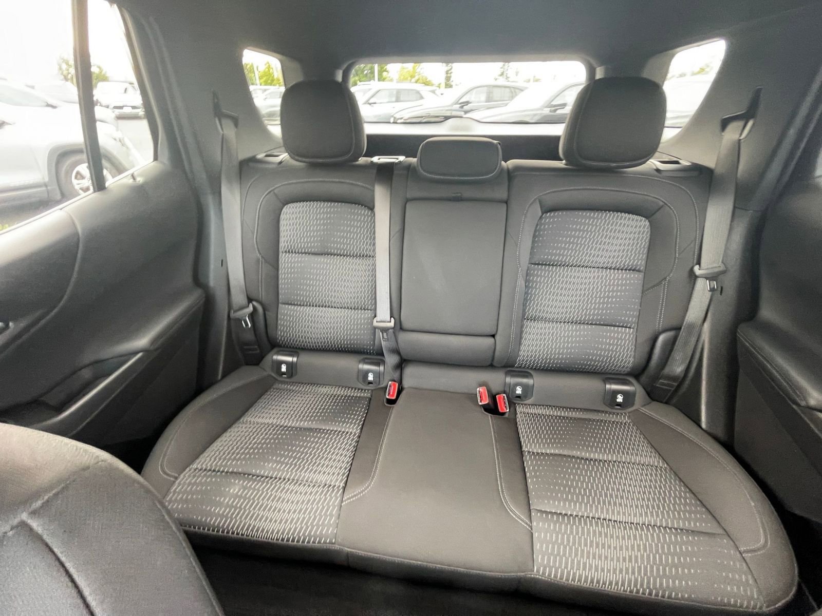 Thumbnail: 2025 Chevrolet Equinox - 32