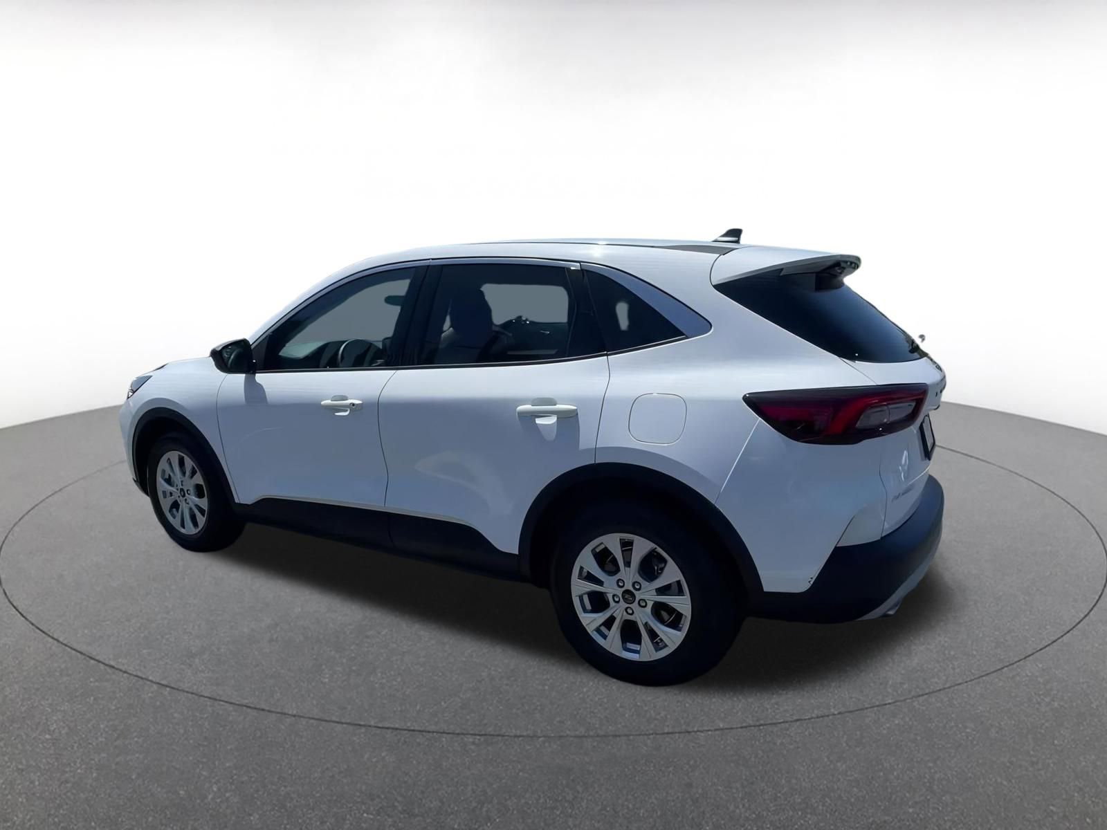 Thumbnail: 2024 Ford Escape - 10